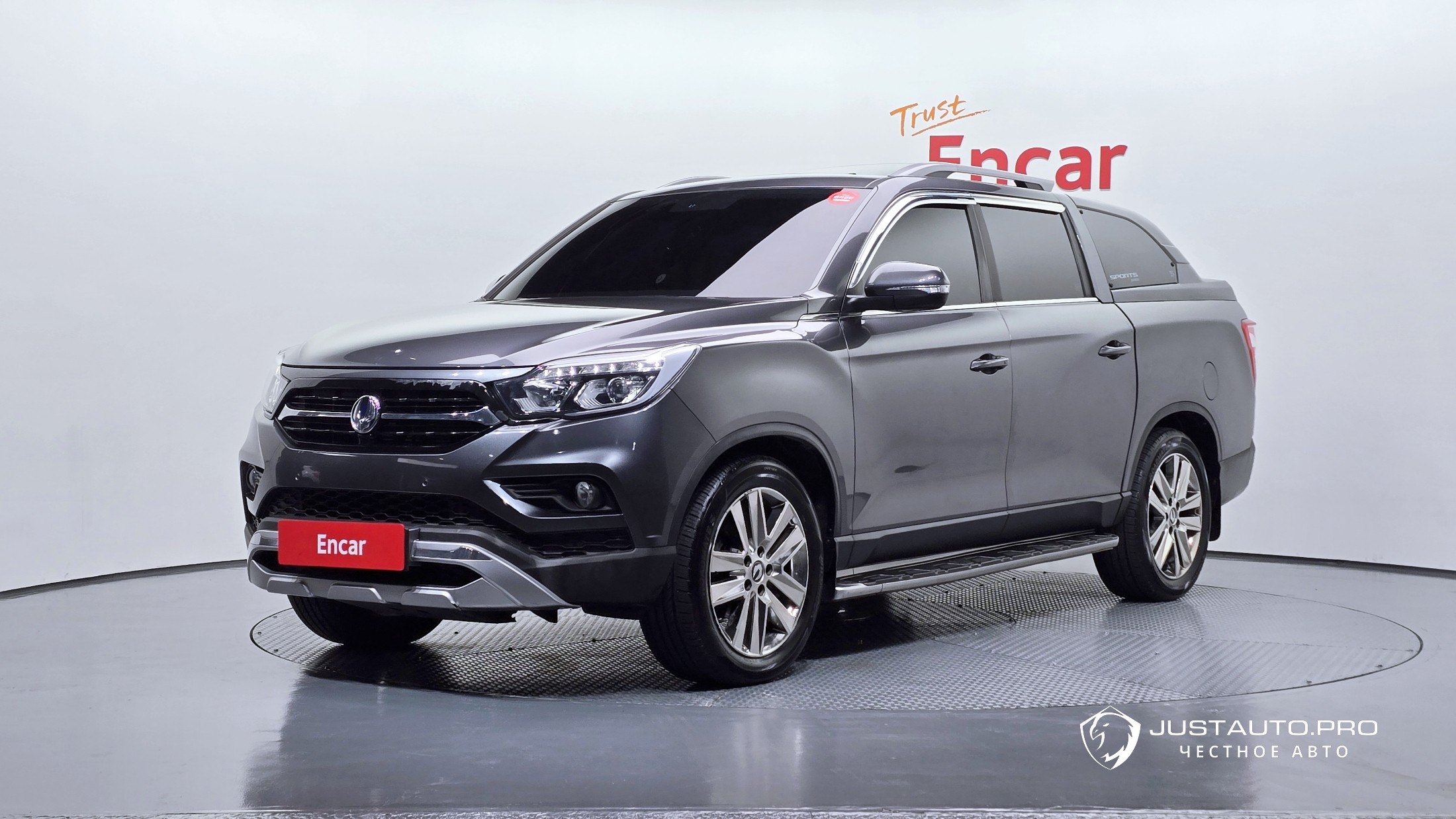 Автомобиль KG_Mobility_Ssangyong Rexton