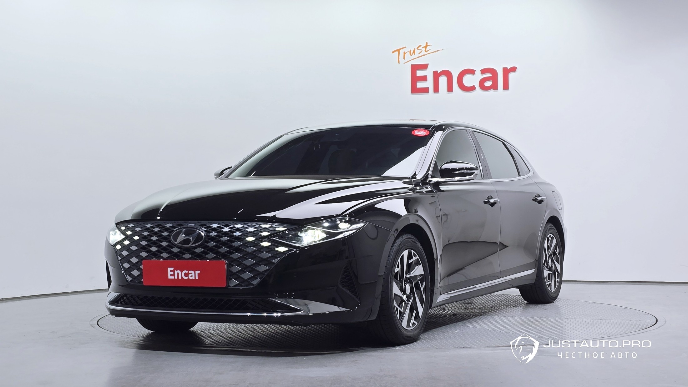 Автомобиль Hyundai Grandeur