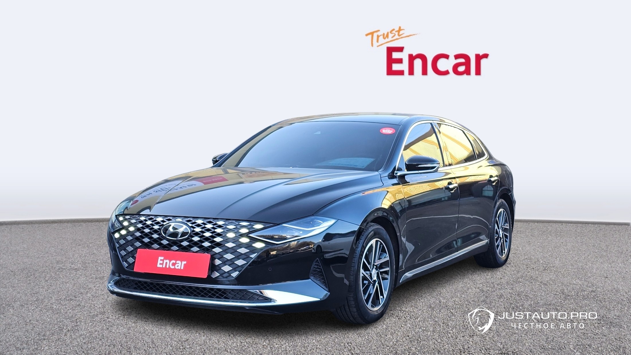 Автомобиль Hyundai Grandeur