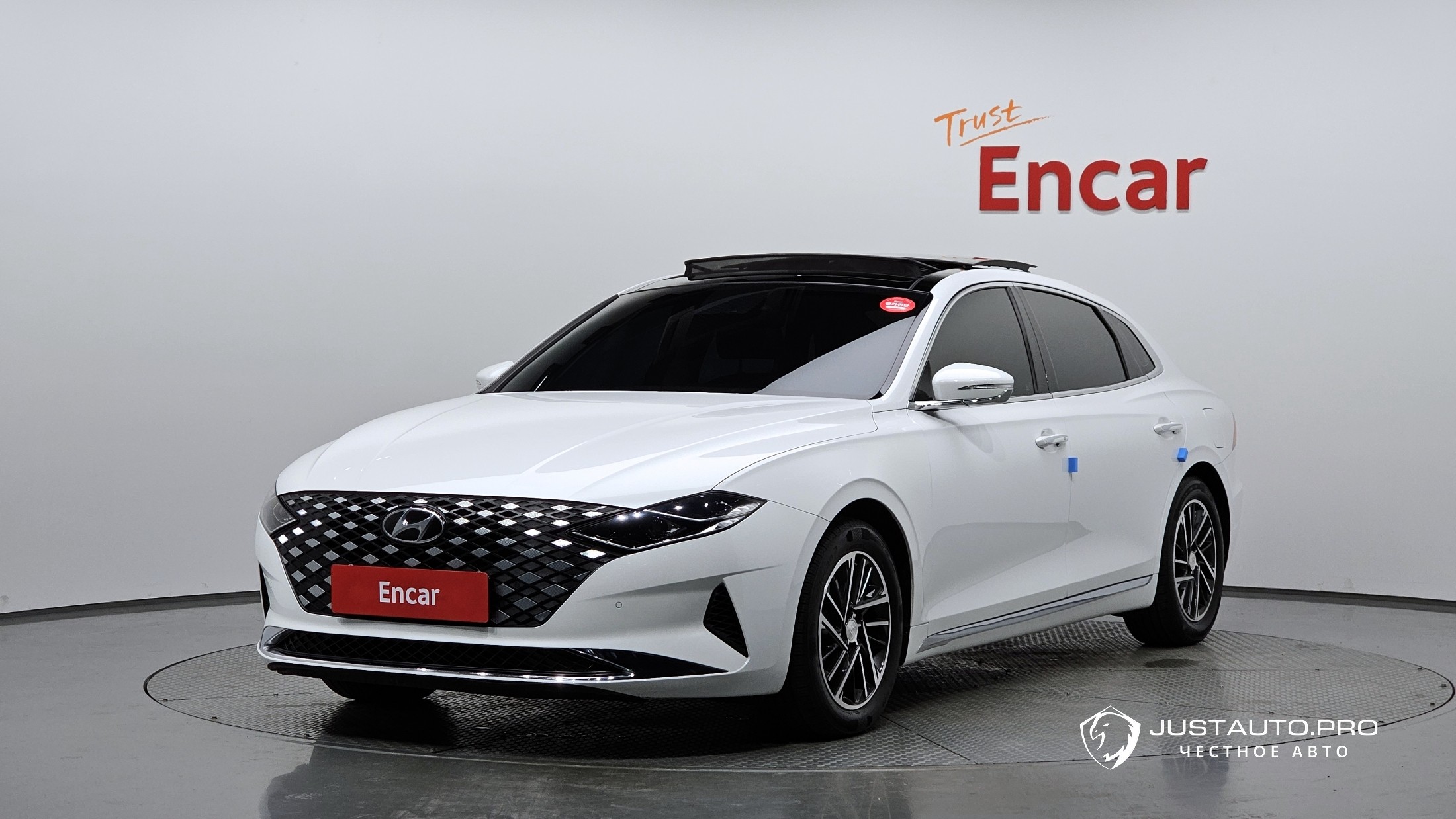 Автомобиль Hyundai Grandeur