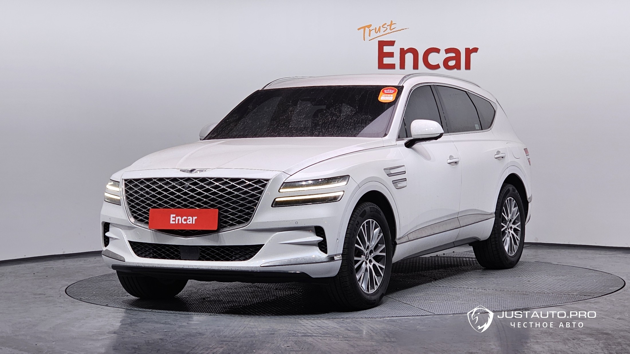 Автомобиль Genesis GV80