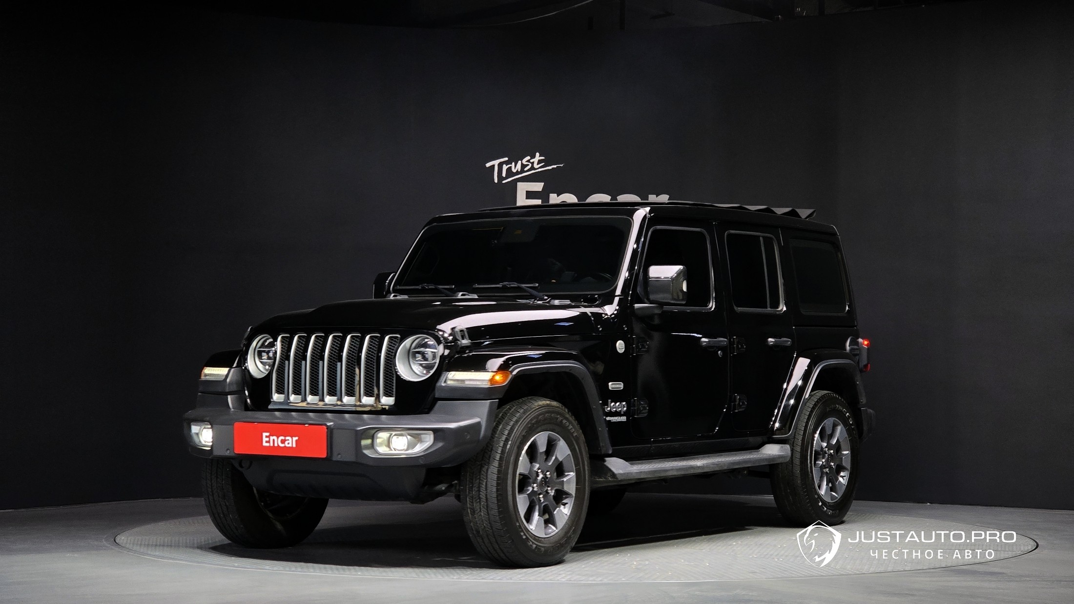 Автомобиль Jeep Wrangler