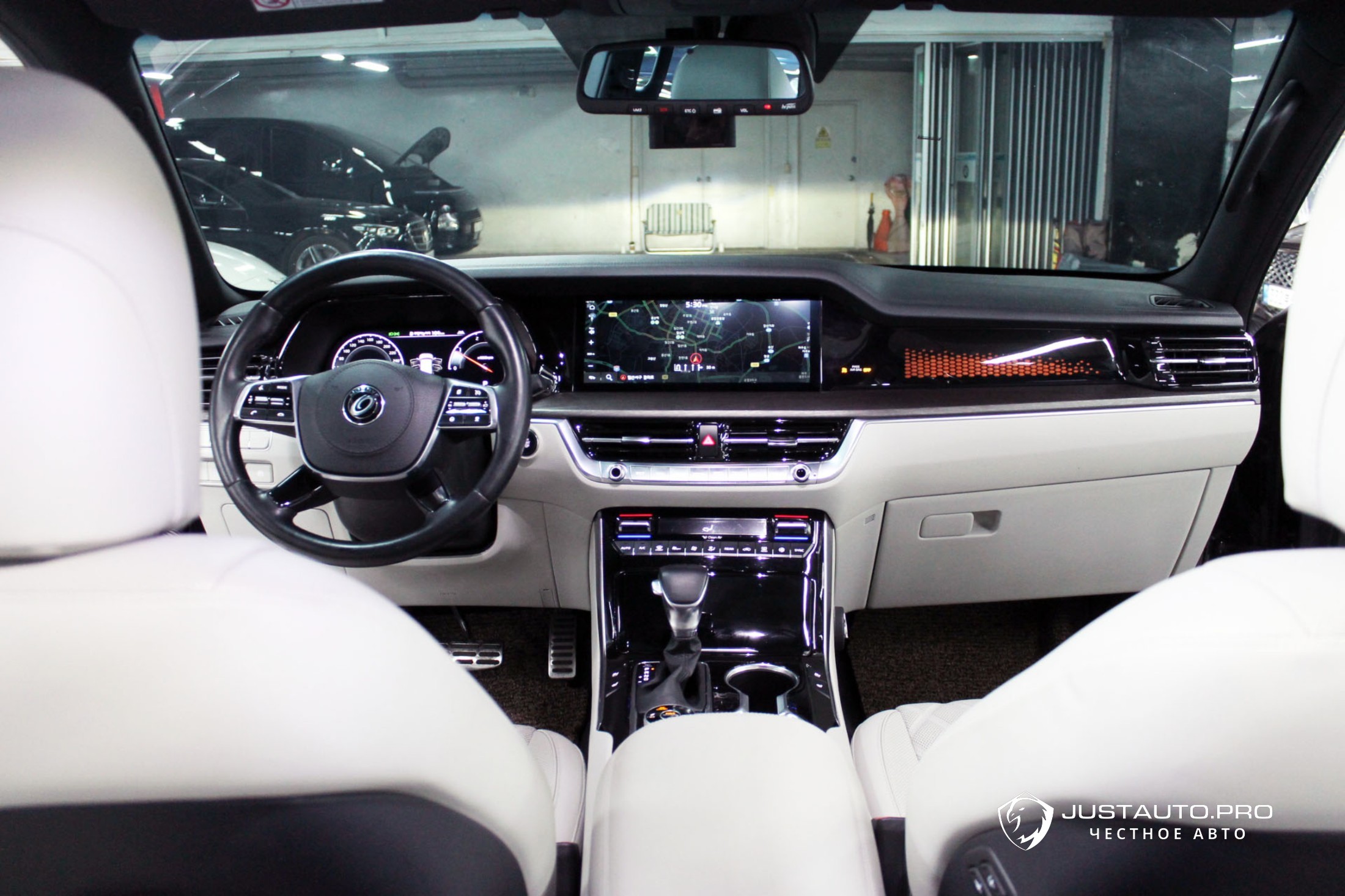 Автомобиль Kia Mohave