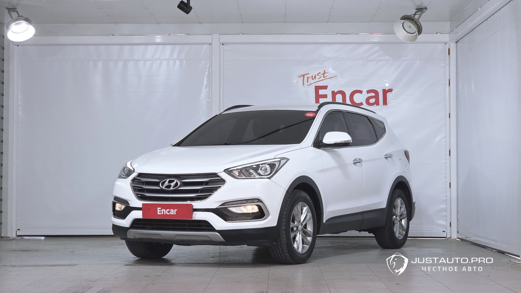 Автомобиль Hyundai Santafe