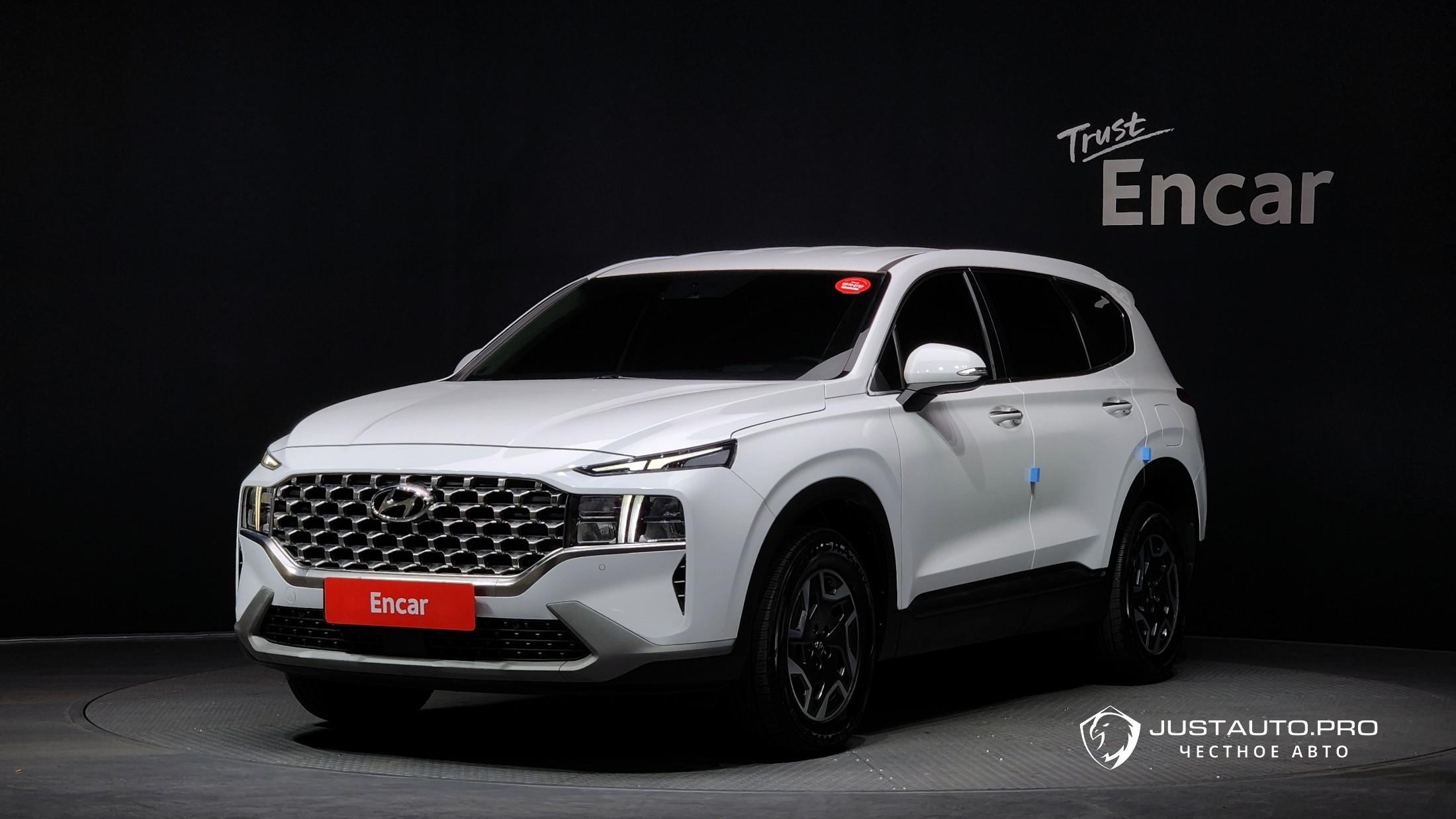 Автомобиль Hyundai Santafe