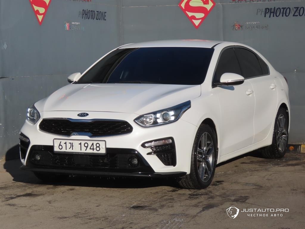 Автомобиль Kia K3