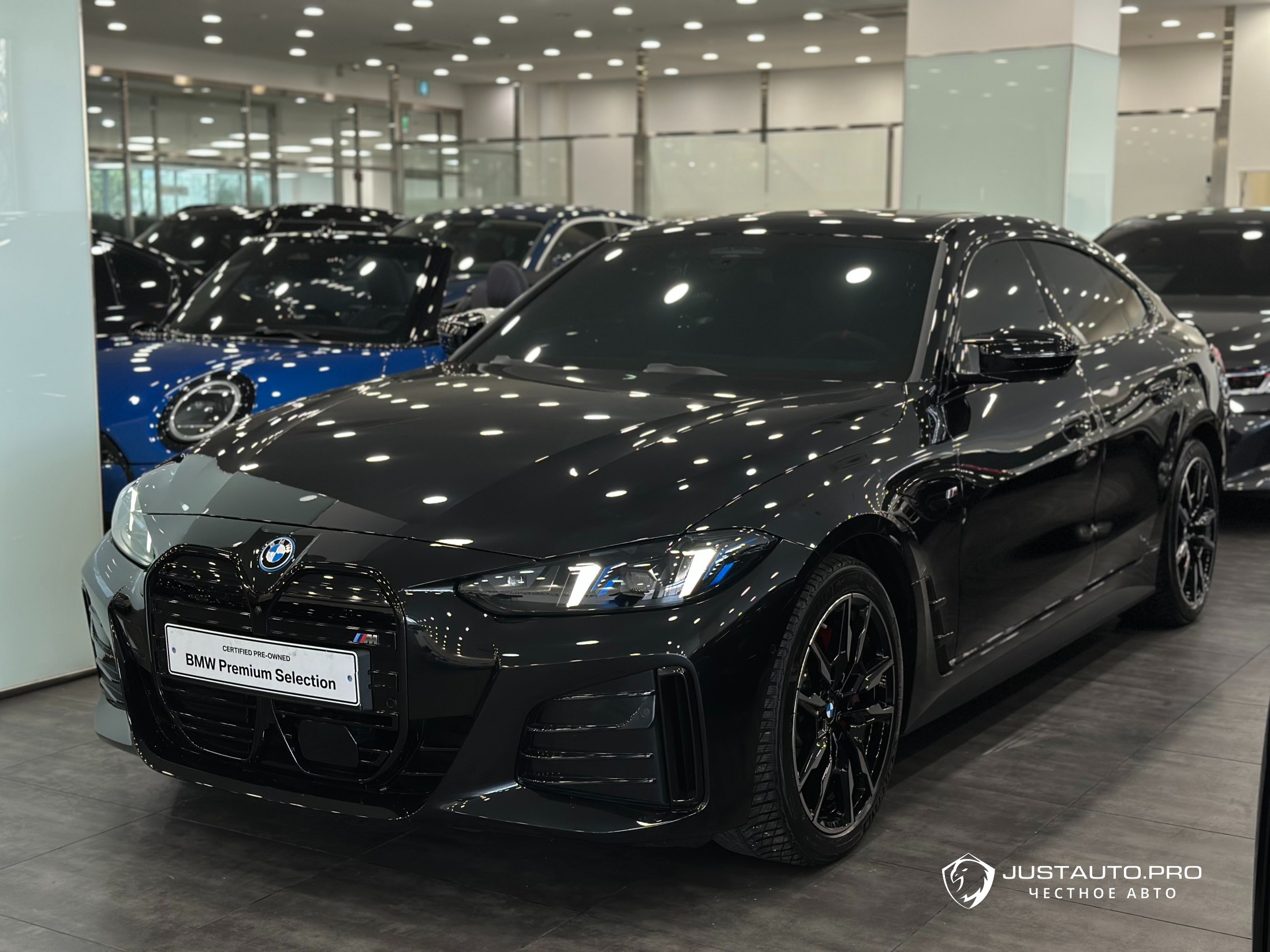 Автомобиль BMW i4