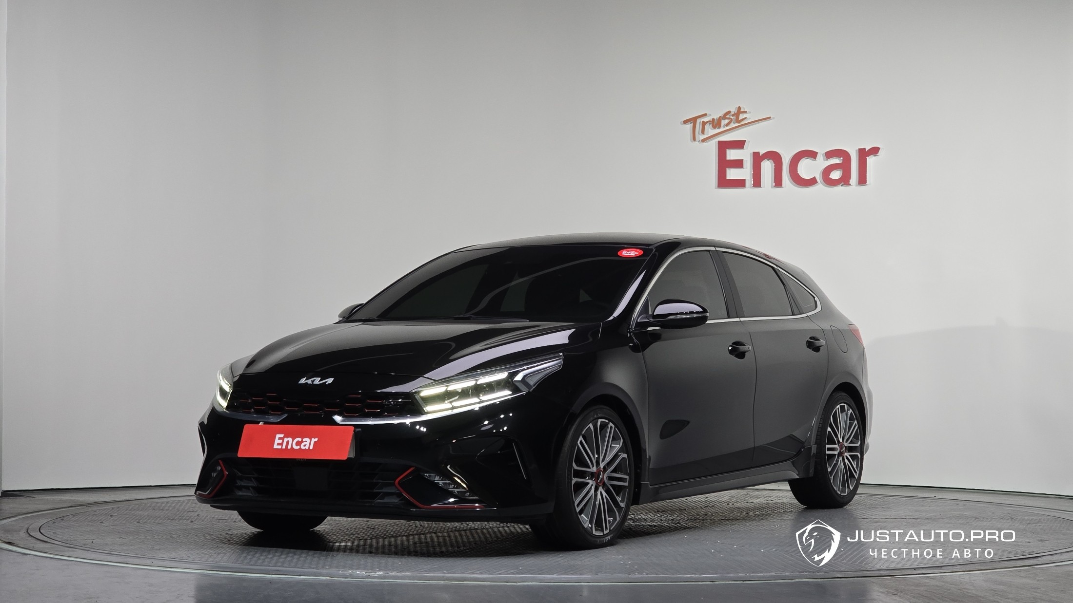 Автомобиль Kia K3