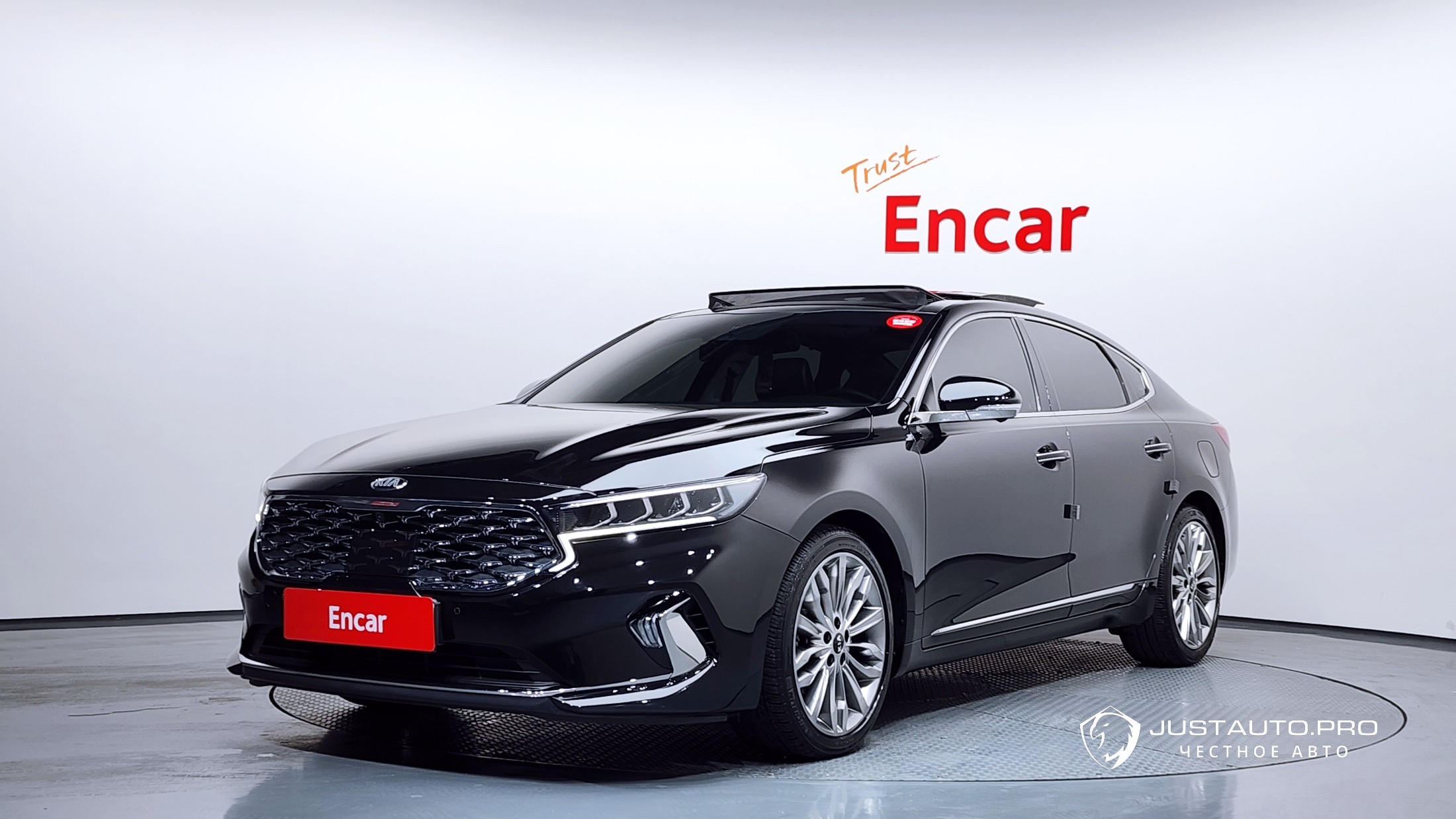 Автомобиль Kia K7