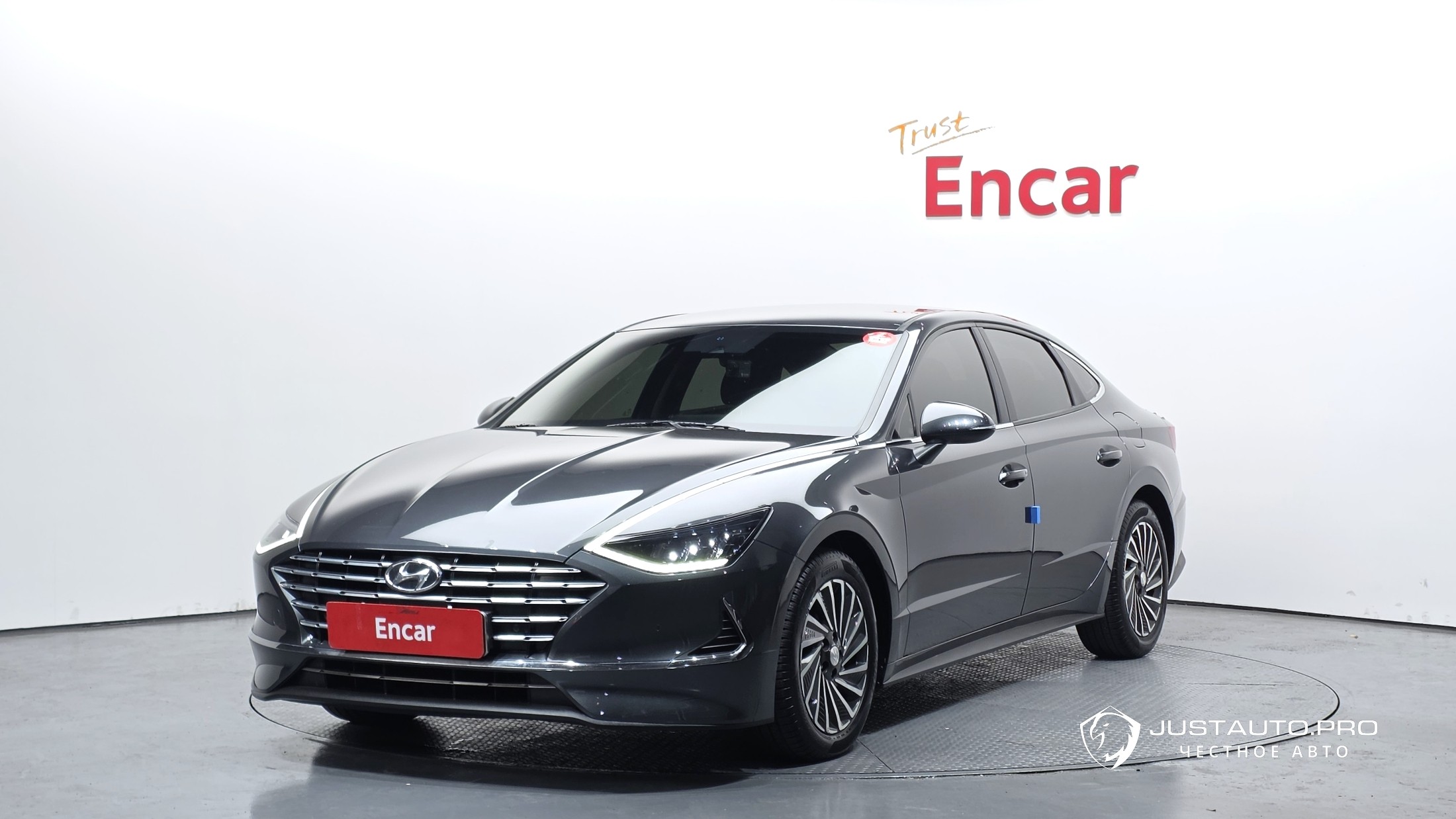 Автомобиль Hyundai Sonata