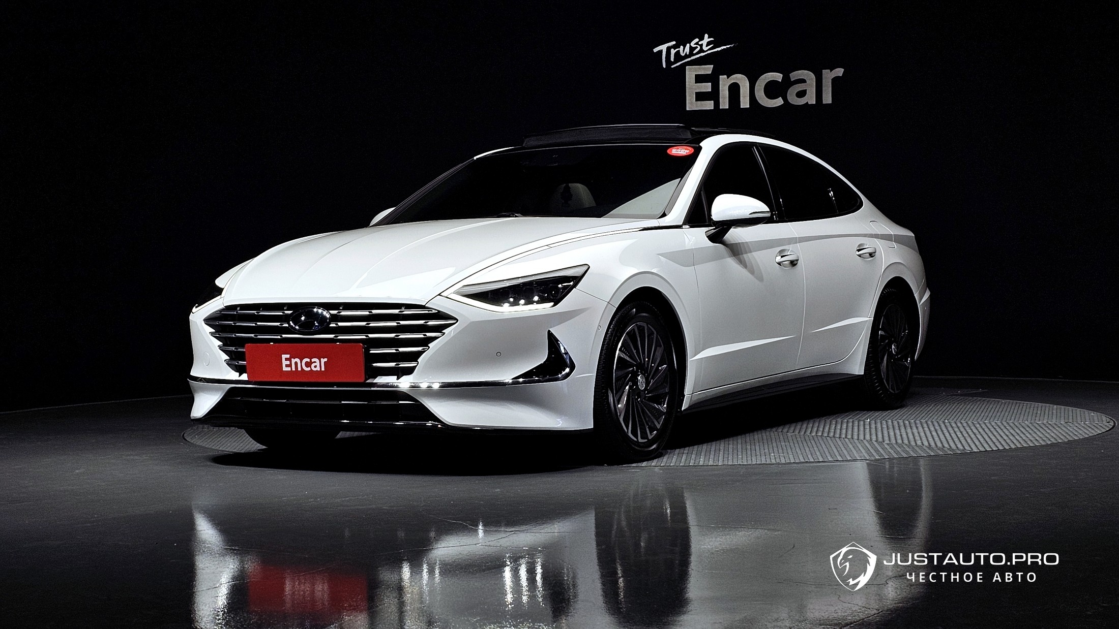 Автомобиль Hyundai Sonata