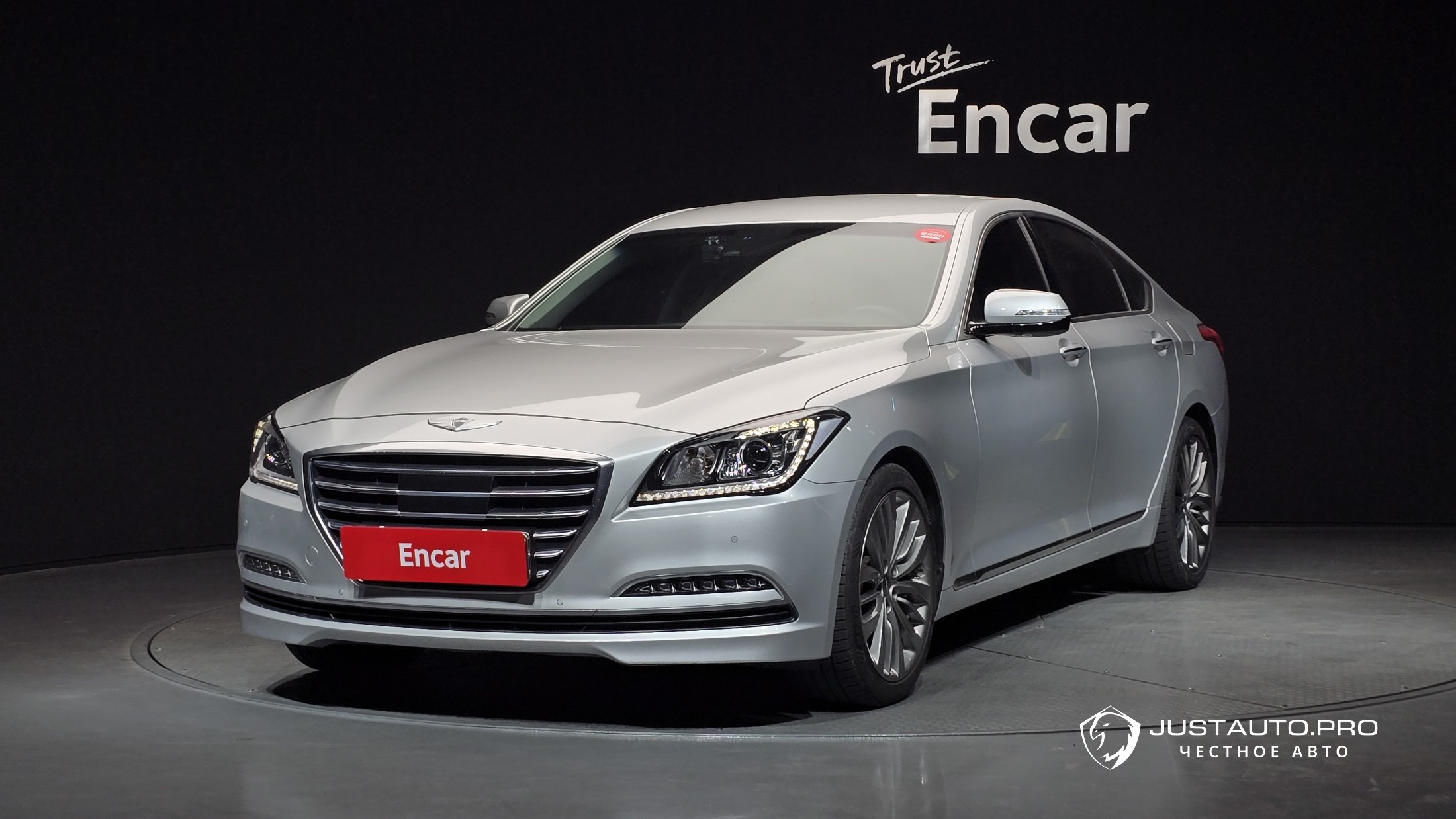 Автомобиль Hyundai Genesis