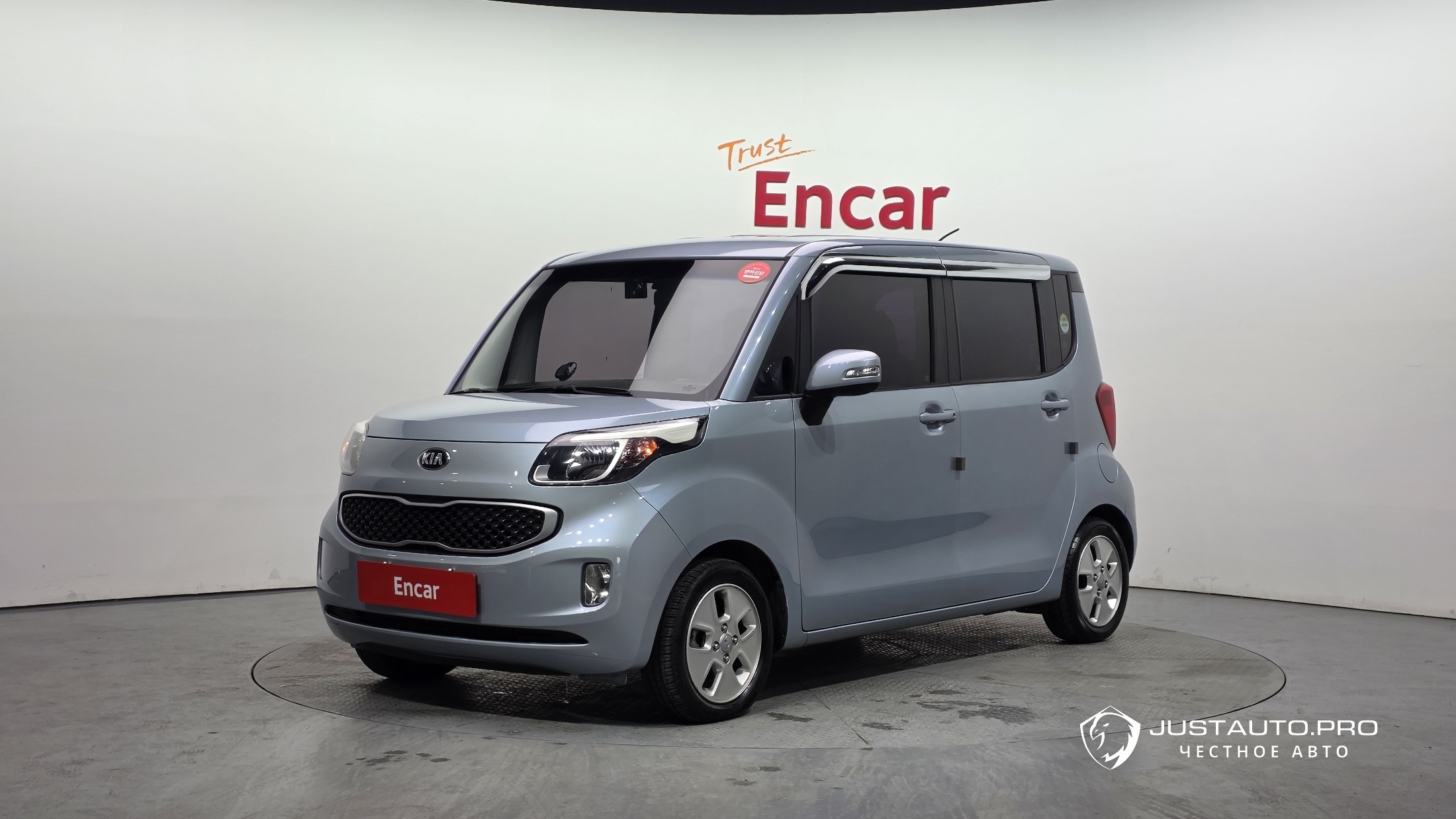 Автомобиль Kia RAY