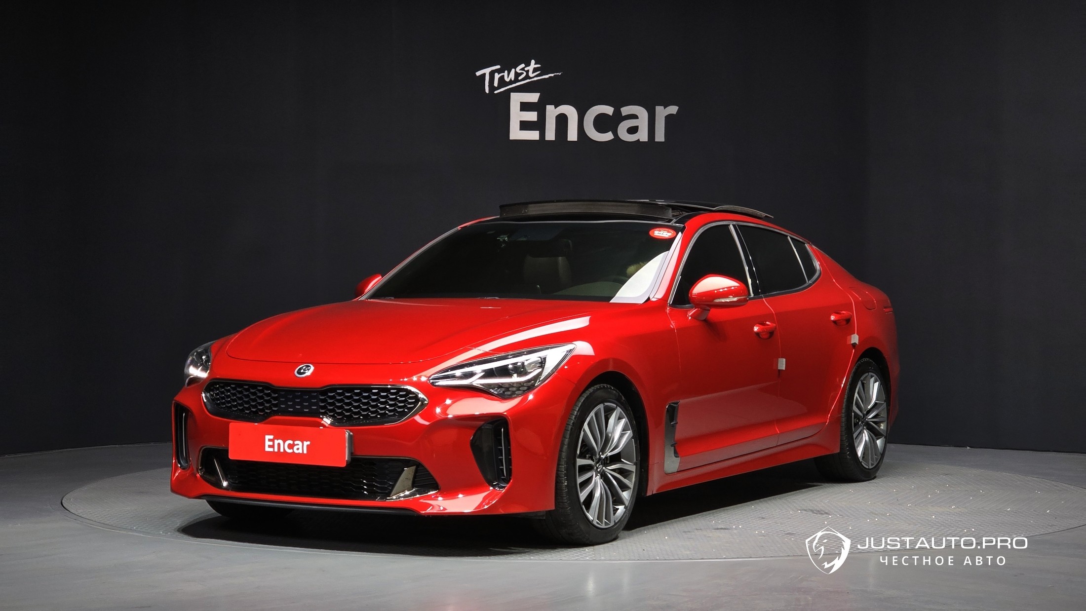 Автомобиль Kia Stinger