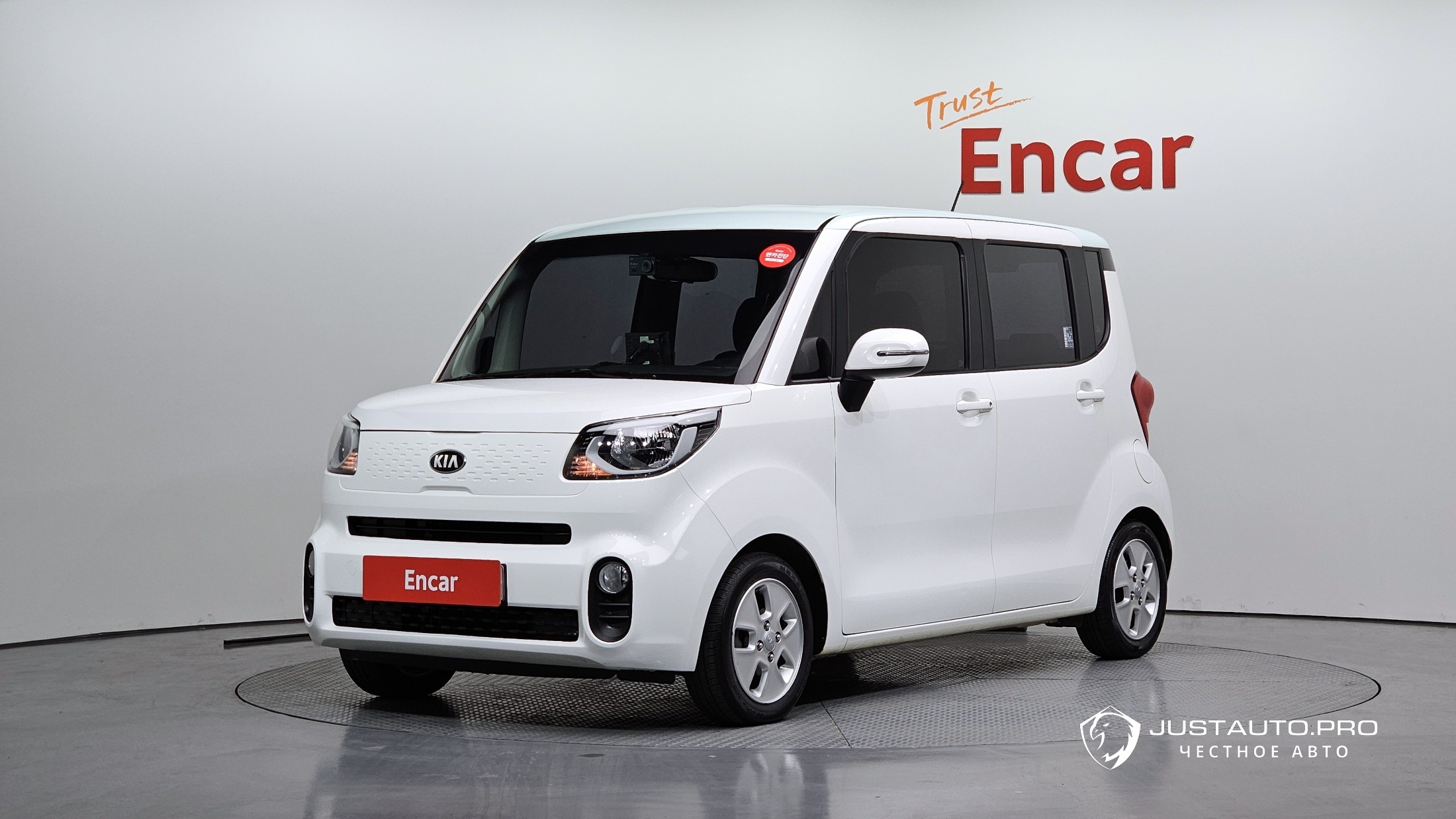 Автомобиль Kia RAY