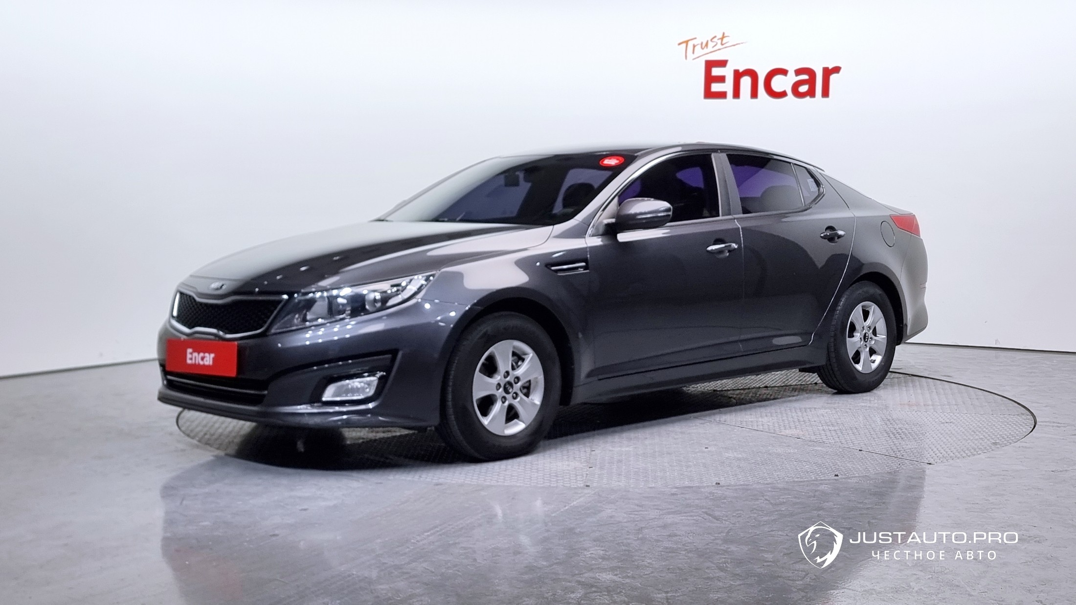 Автомобиль Kia K5