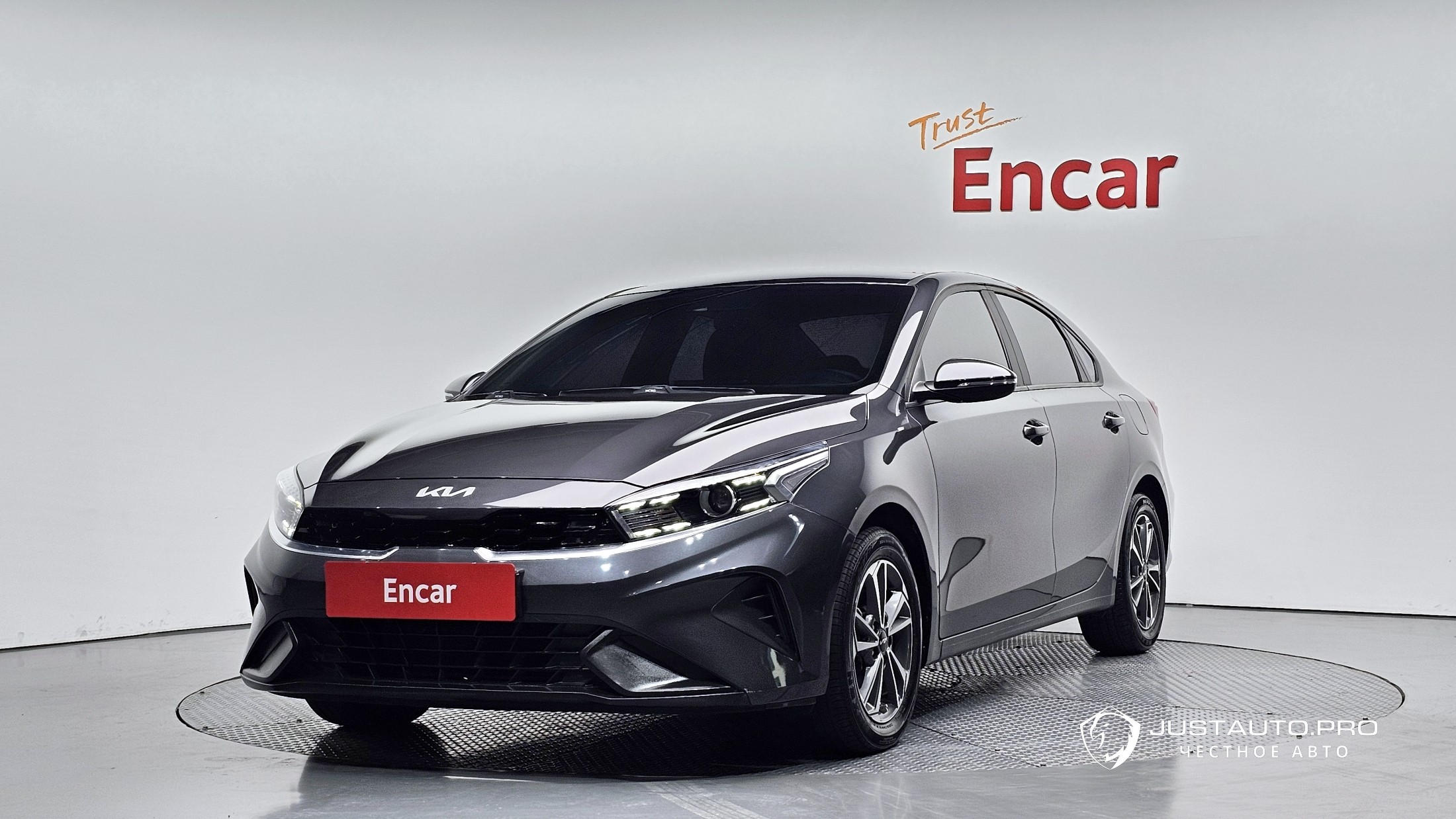 Автомобиль Kia K3