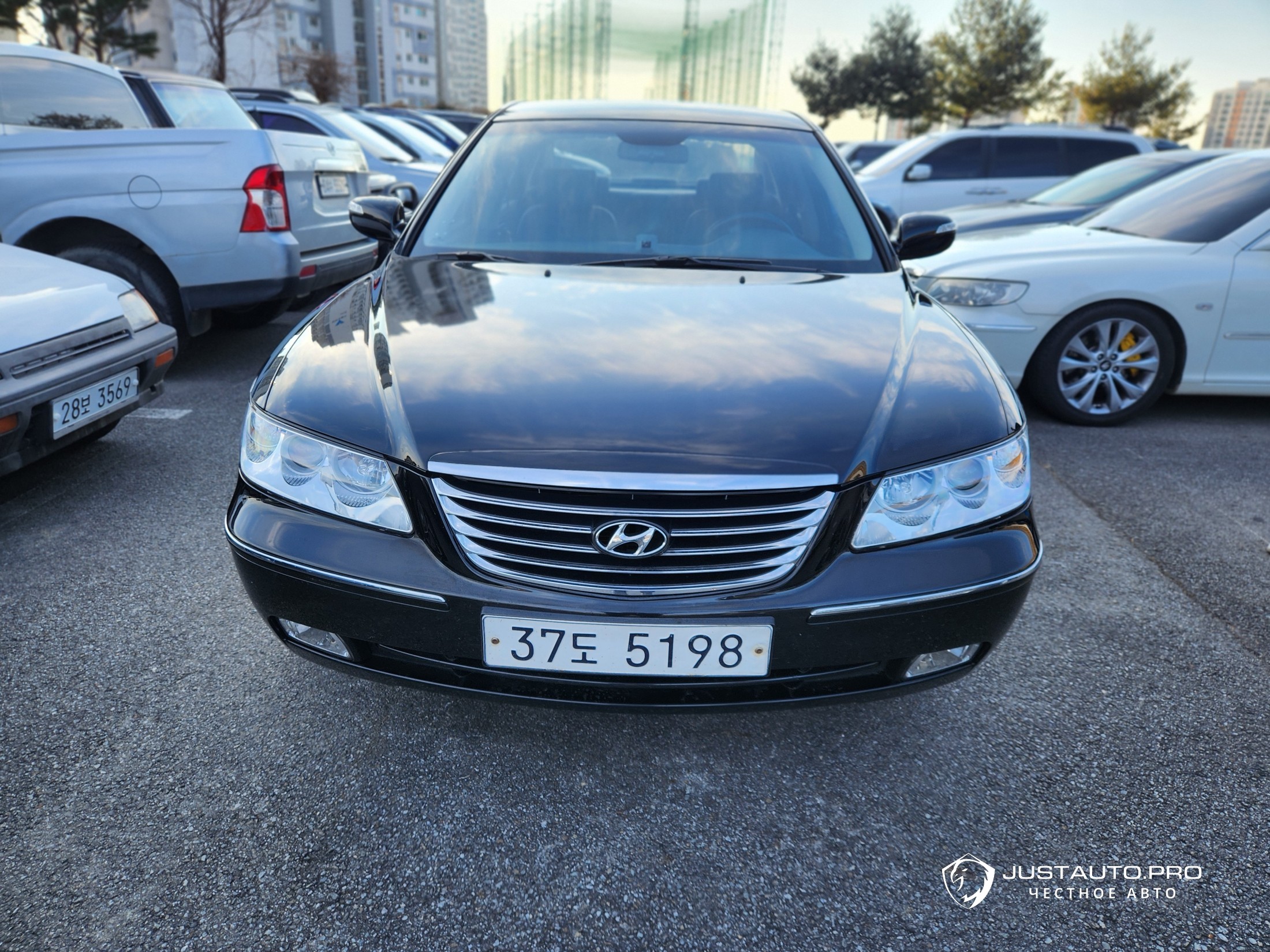 Автомобиль Hyundai Grandeur