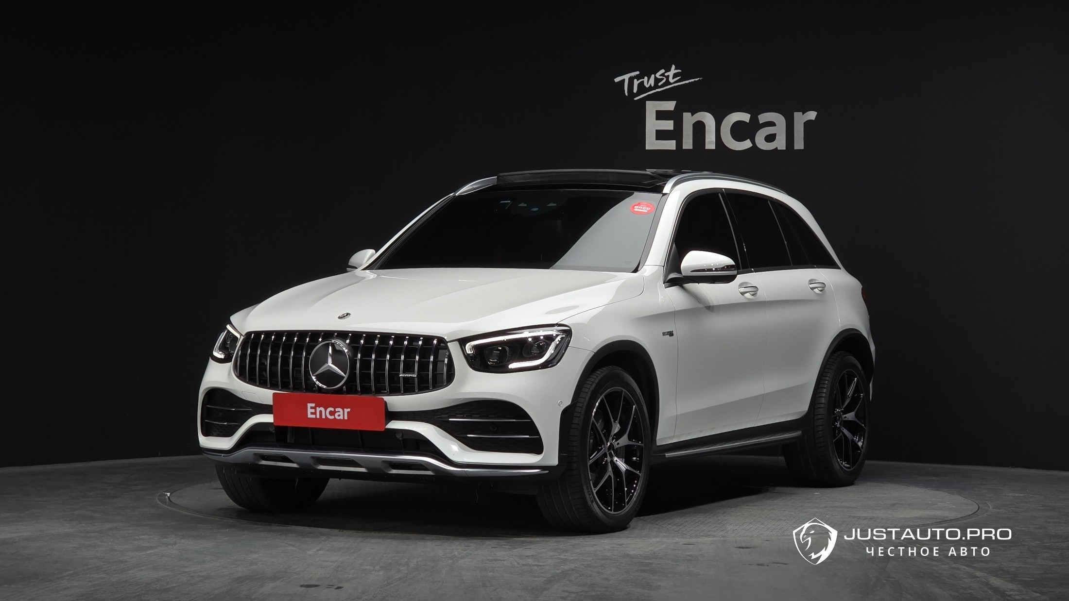 Автомобиль Mercedes-Benz GLC-Class