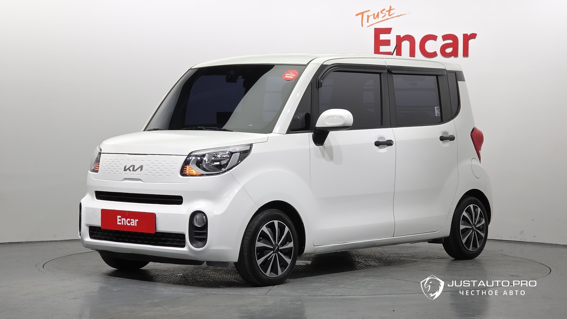 Автомобиль Kia RAY