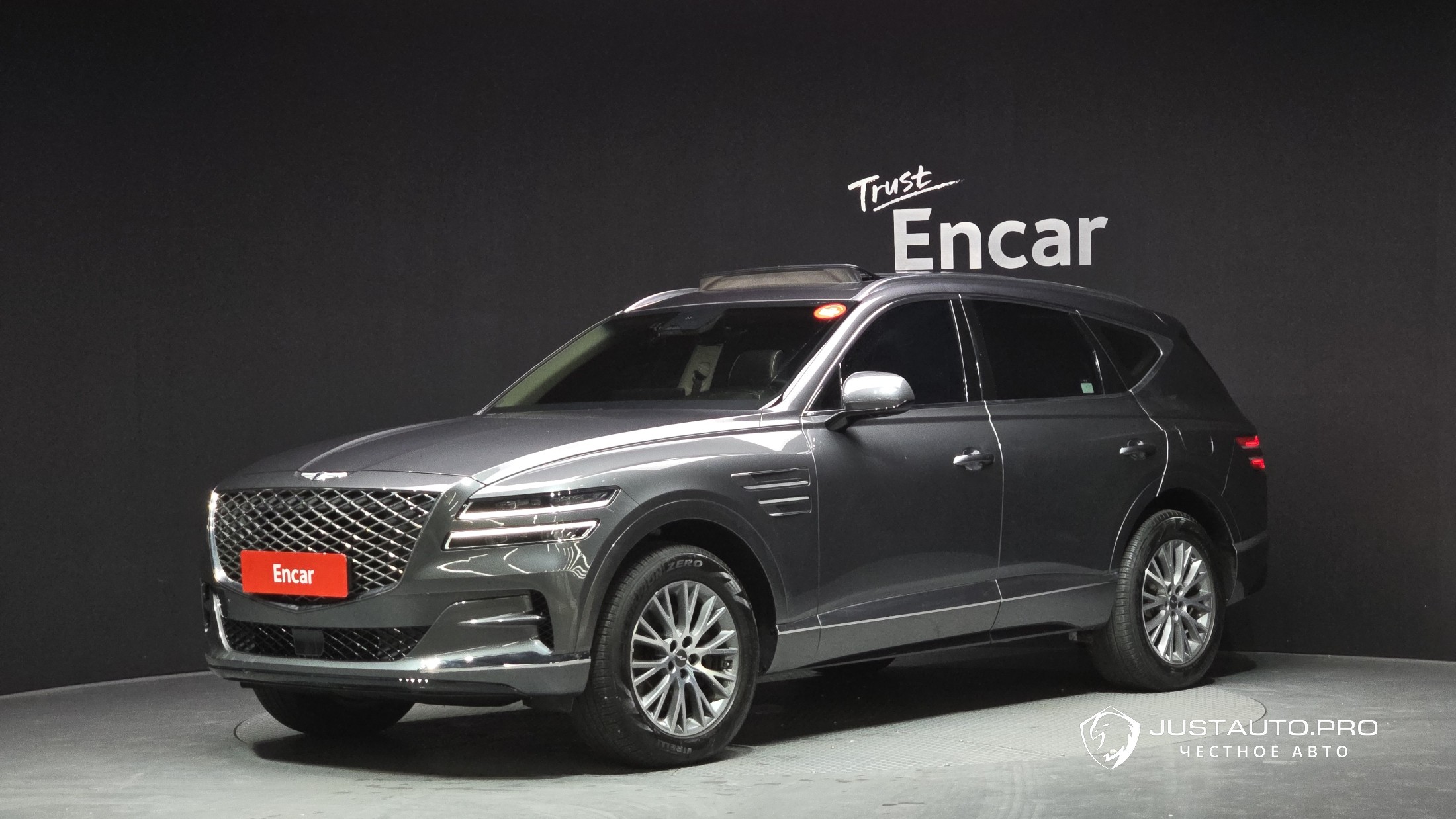 Автомобиль Genesis GV80