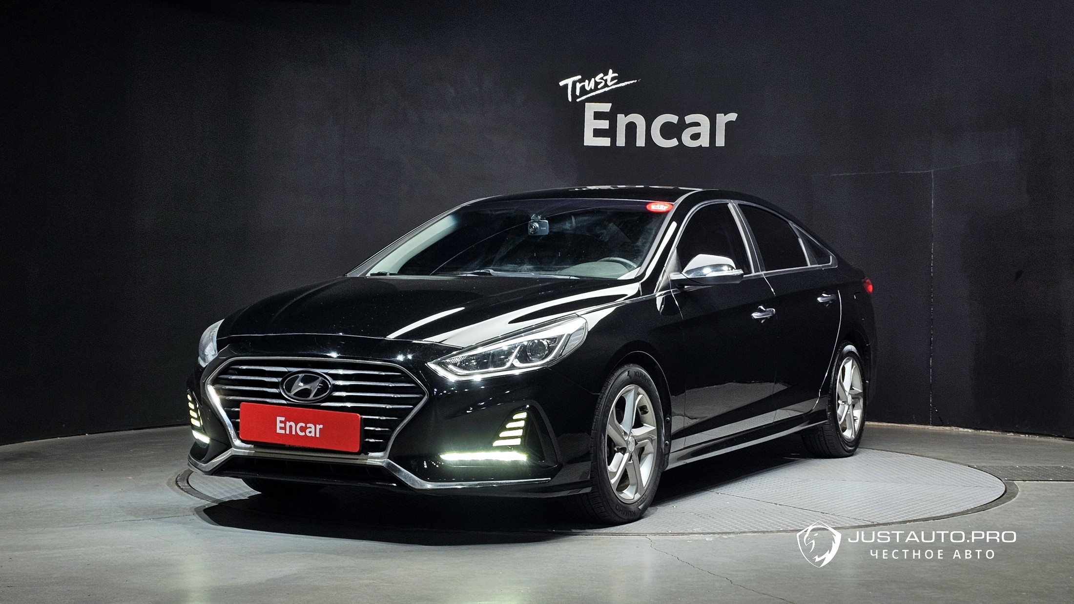 Автомобиль Hyundai Sonata