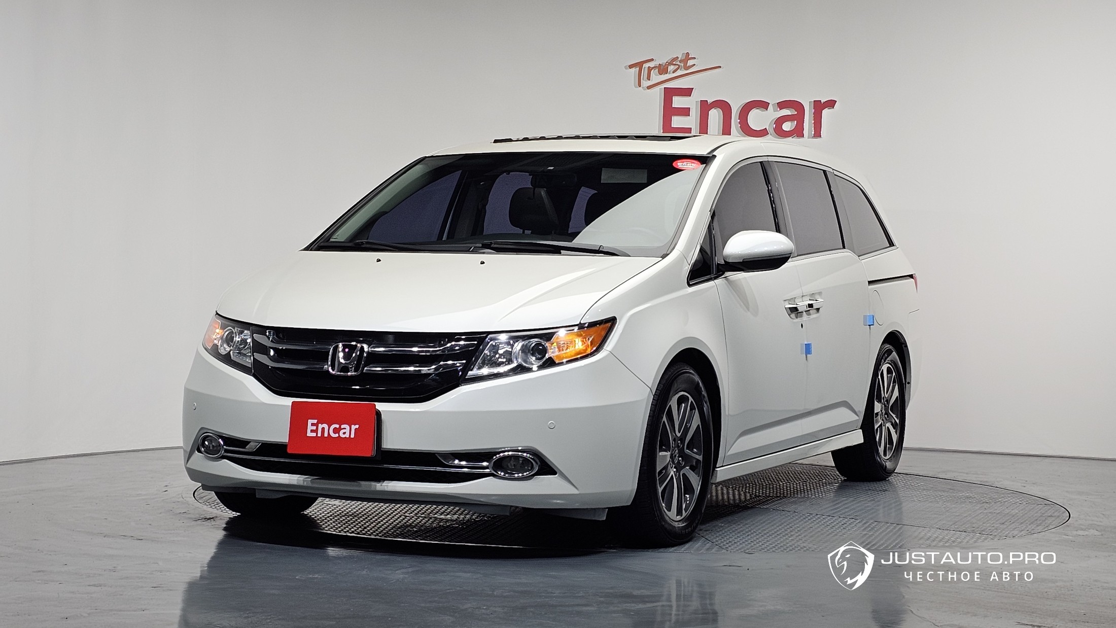 Автомобиль Honda Odyssey