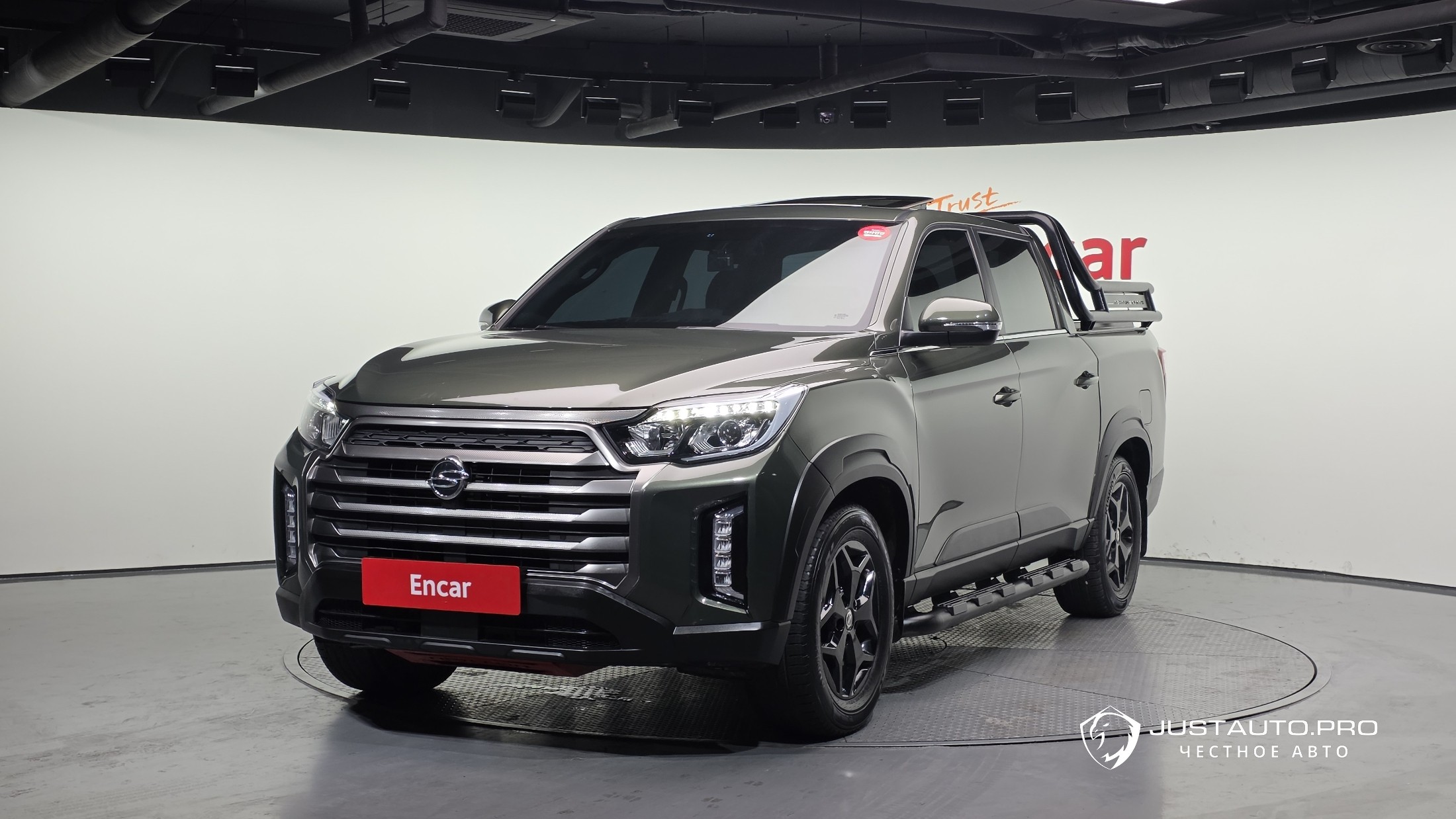 Автомобиль KG_Mobility_Ssangyong Rexton