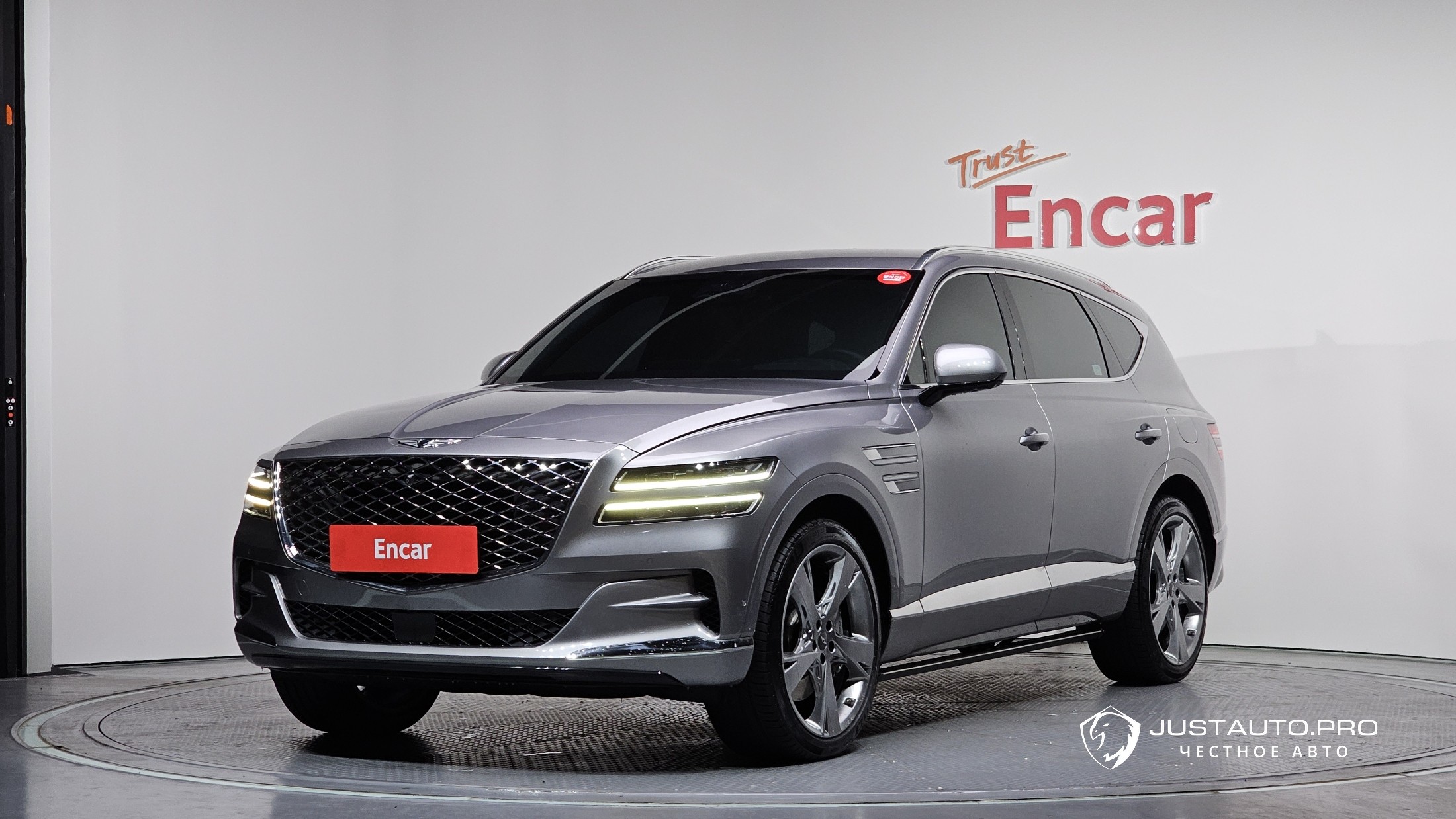 Автомобиль Genesis GV80