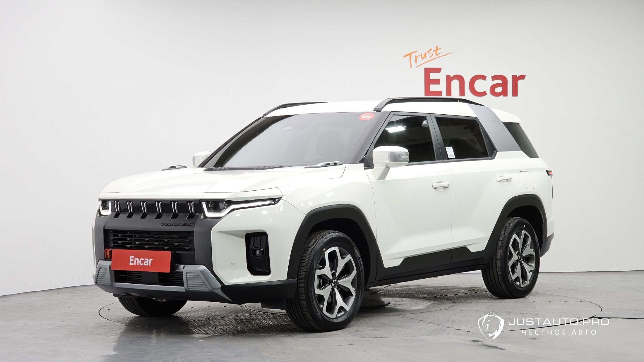 Автомобиль KG_Mobility_Ssangyong Torres