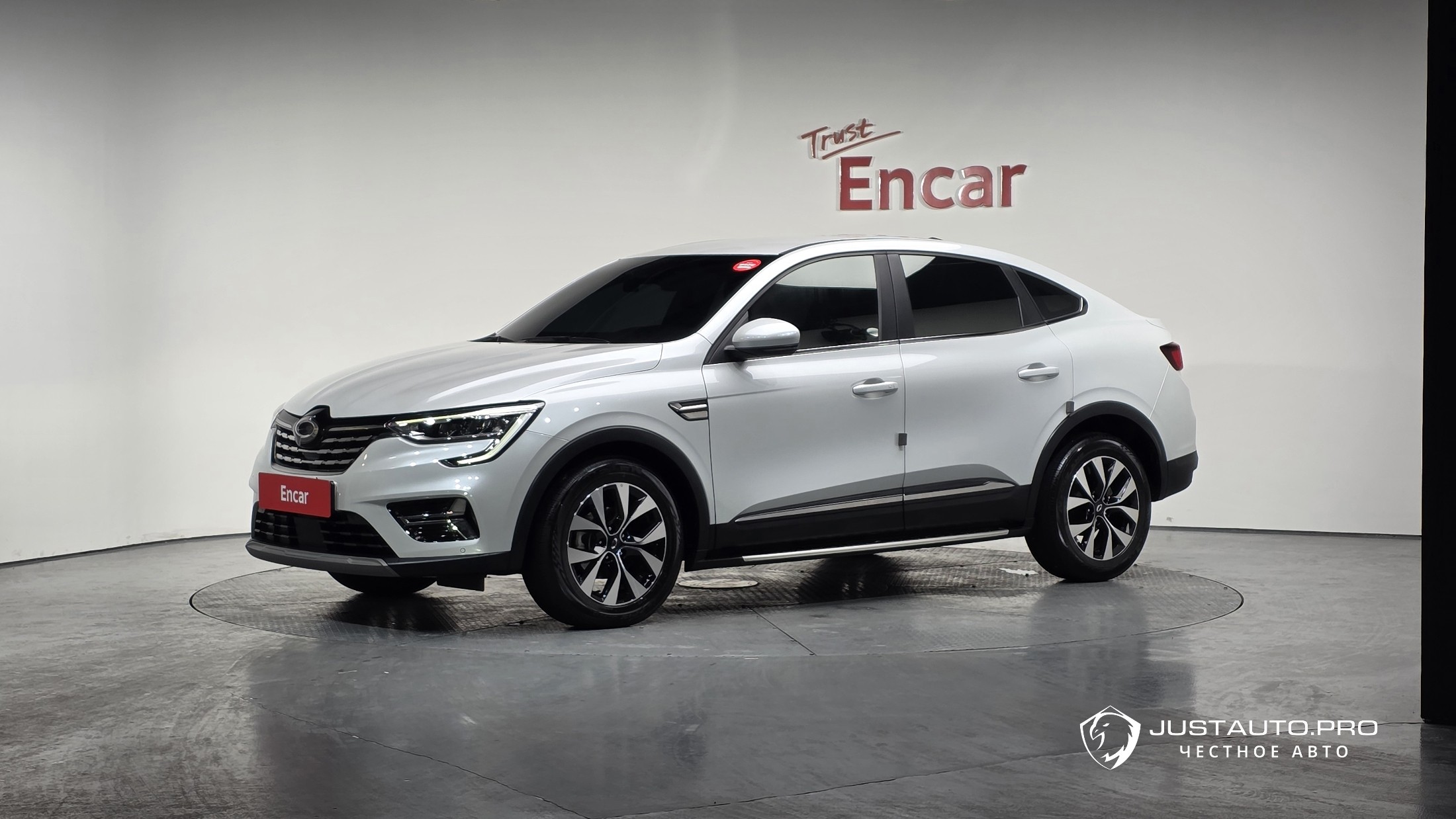 Автомобиль Renault-KoreaSamsung XM3