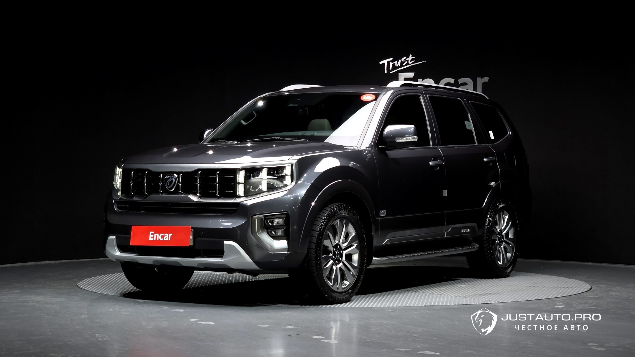 Автомобиль Kia Mohave