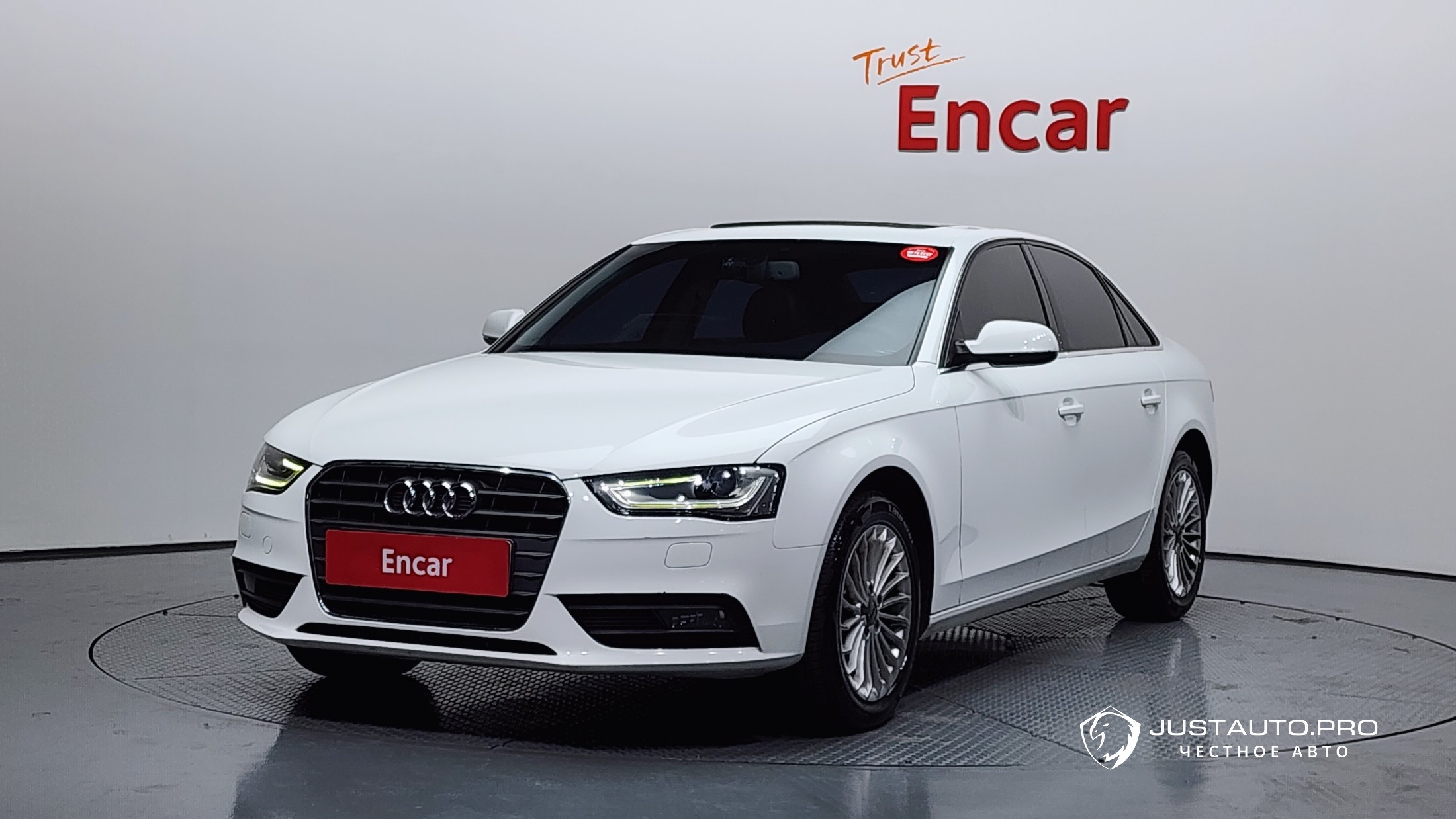 Автомобиль Audi A4