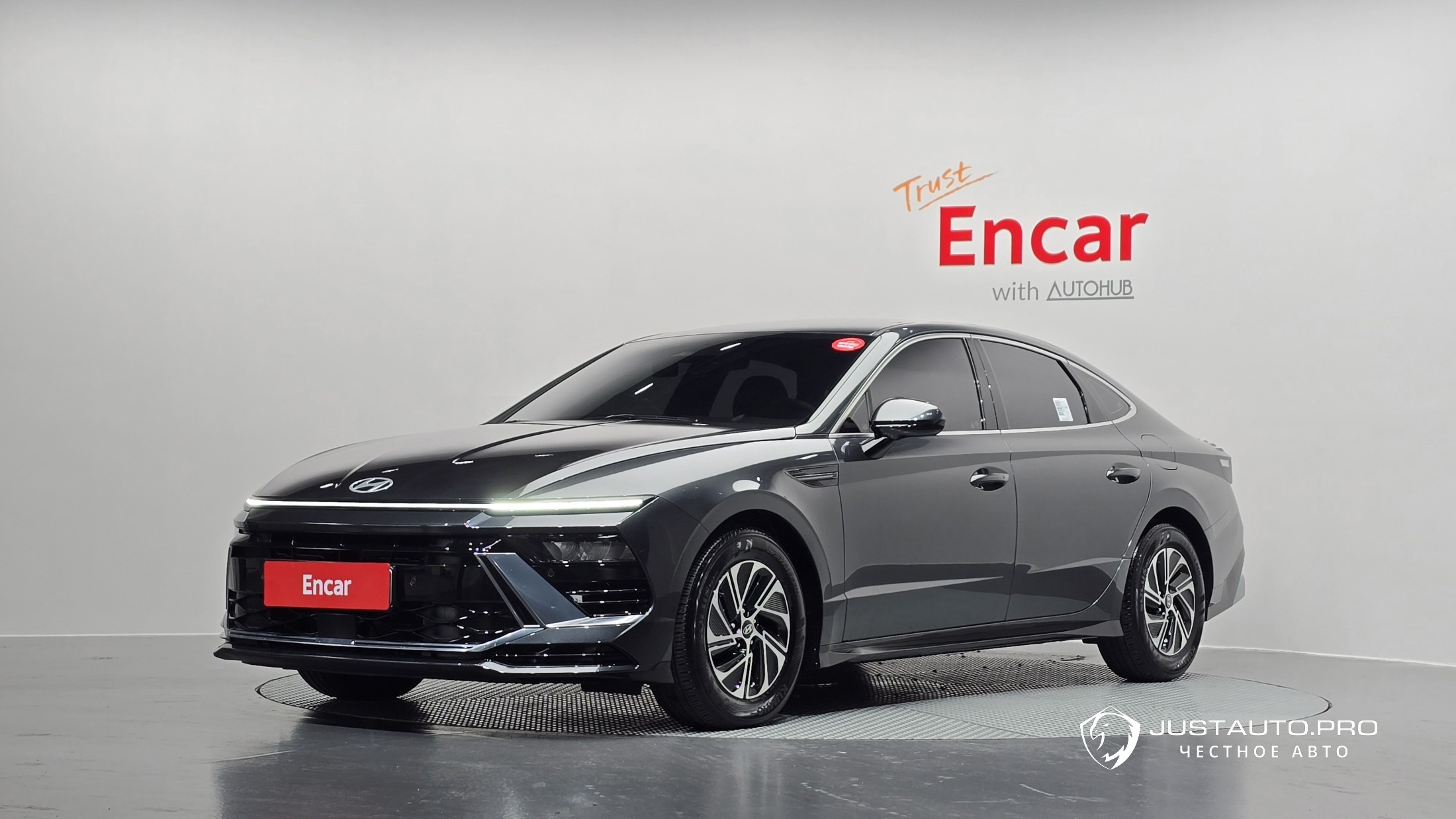 Автомобиль Hyundai Sonata