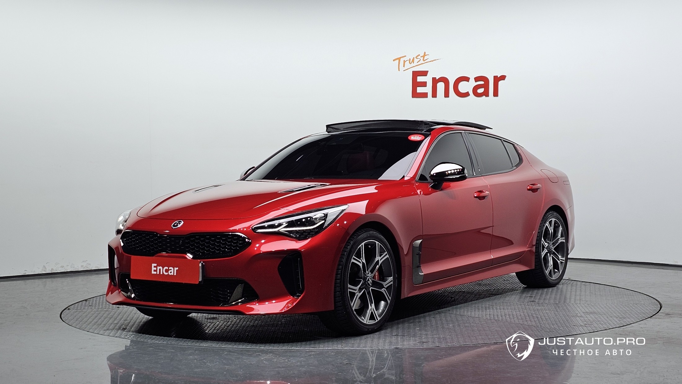 Автомобиль Kia Stinger