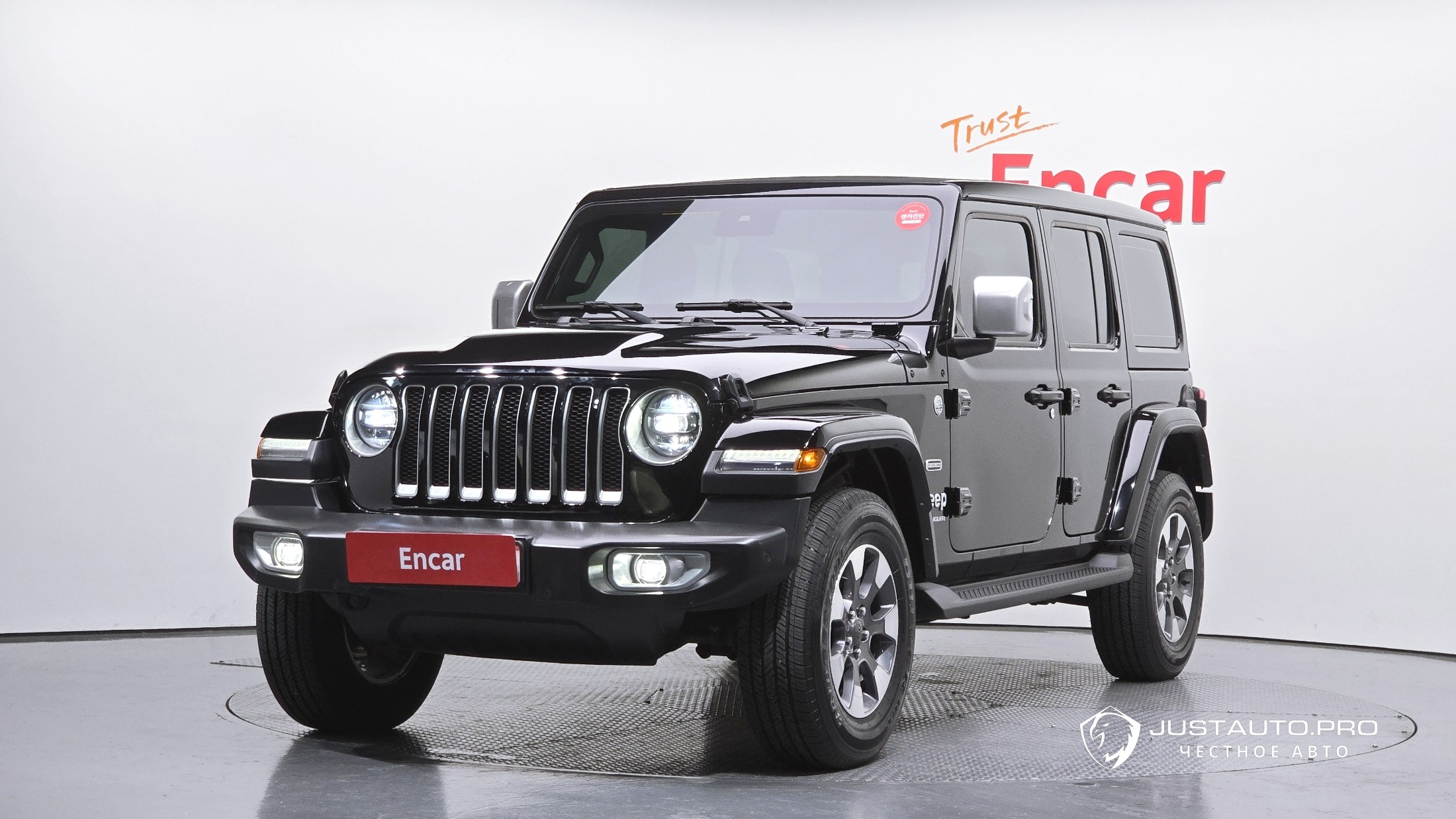 Автомобиль Jeep Wrangler