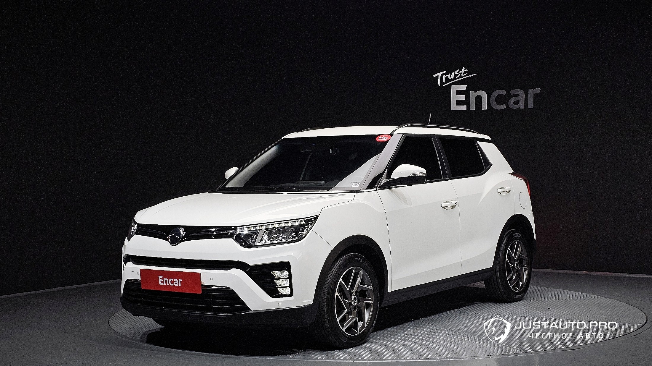 Автомобиль KG_Mobility_Ssangyong TIBOLI