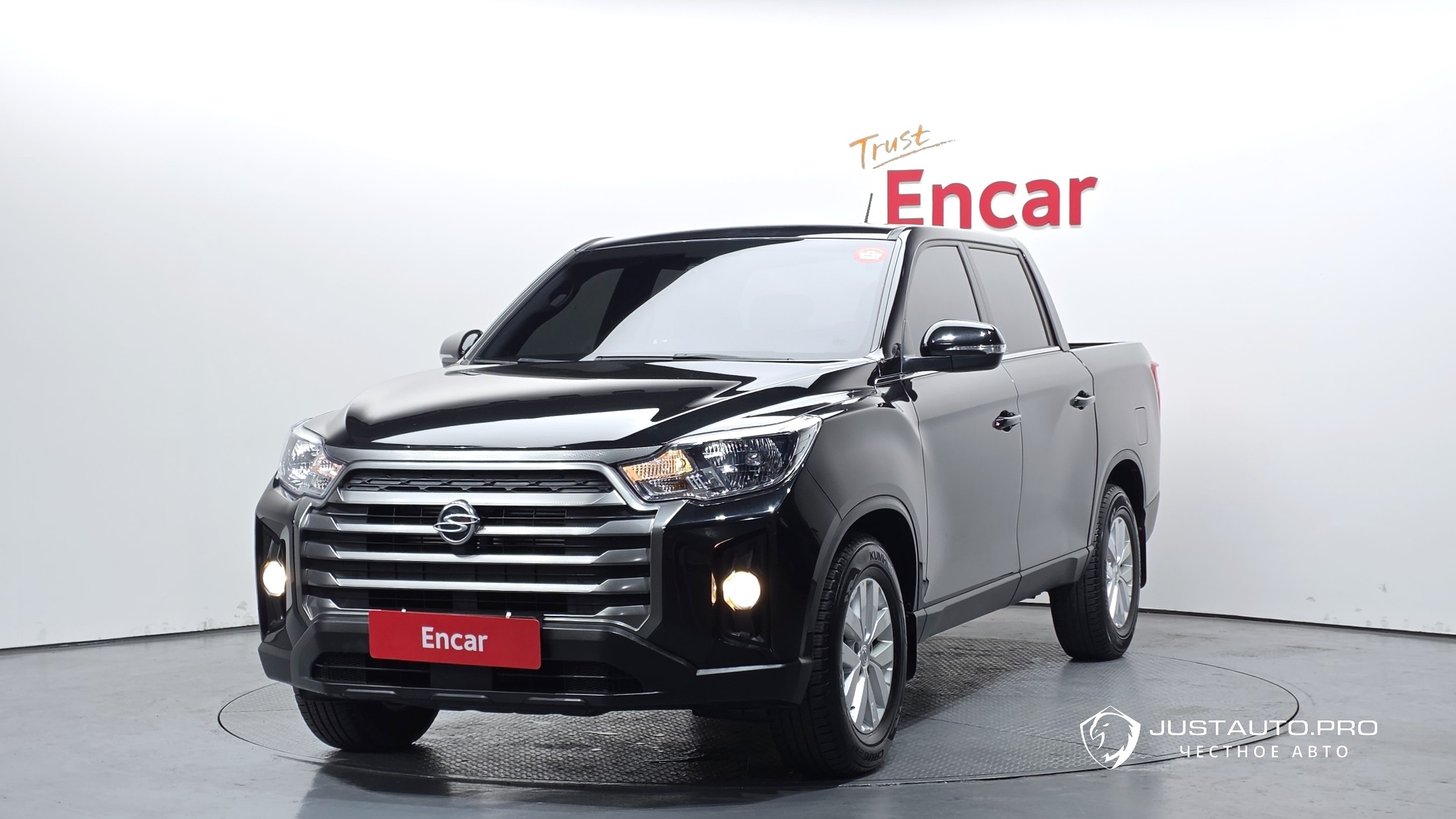 Автомобиль KG_Mobility_Ssangyong Rexton