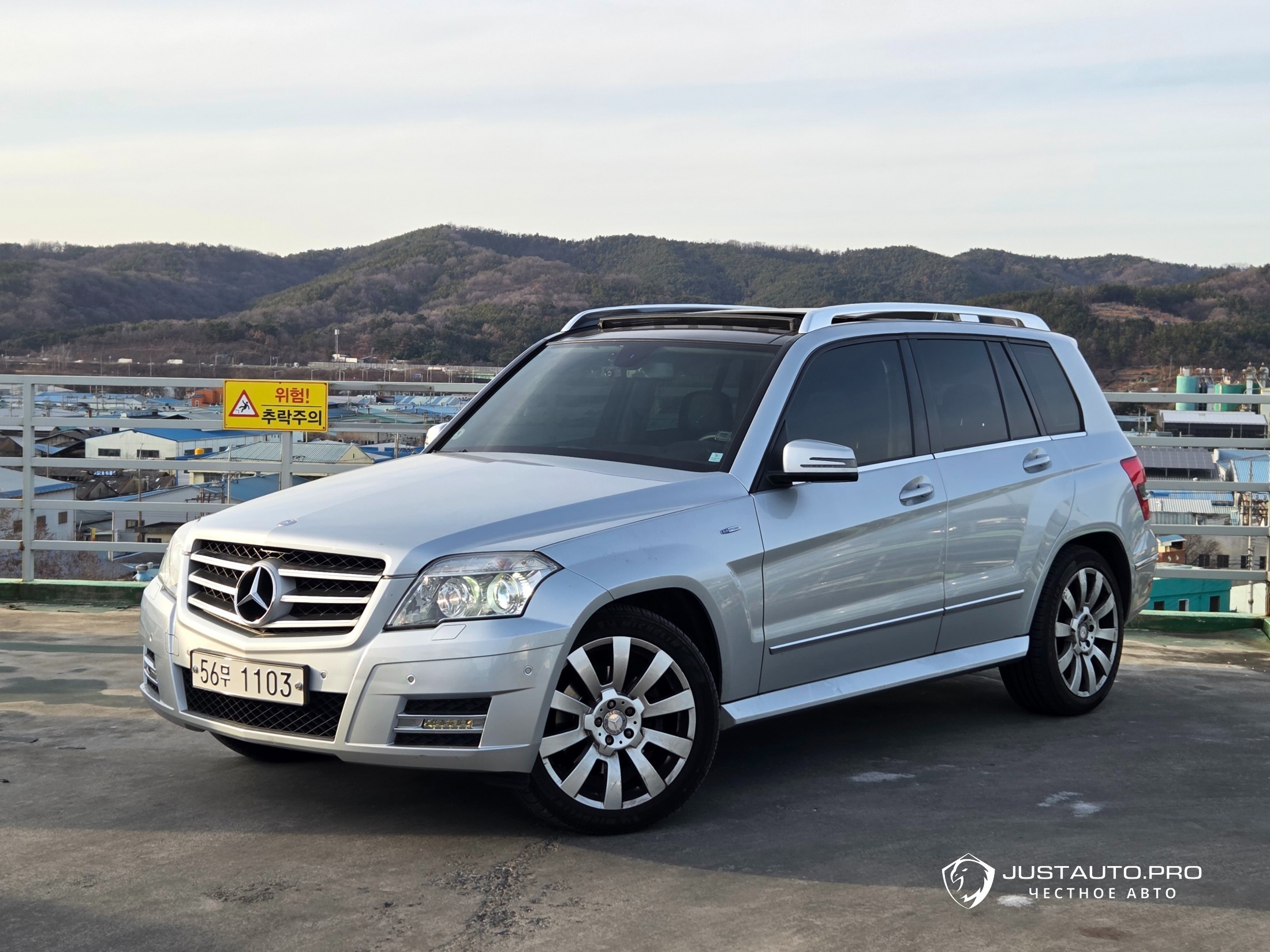 Автомобиль Mercedes-Benz GLK-Class