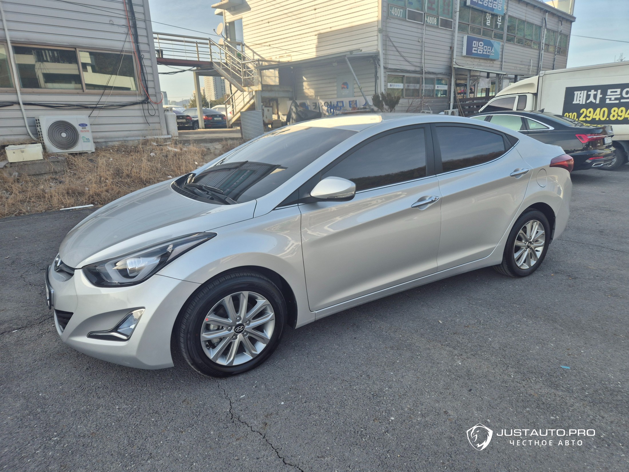 Автомобиль Hyundai AVANTE