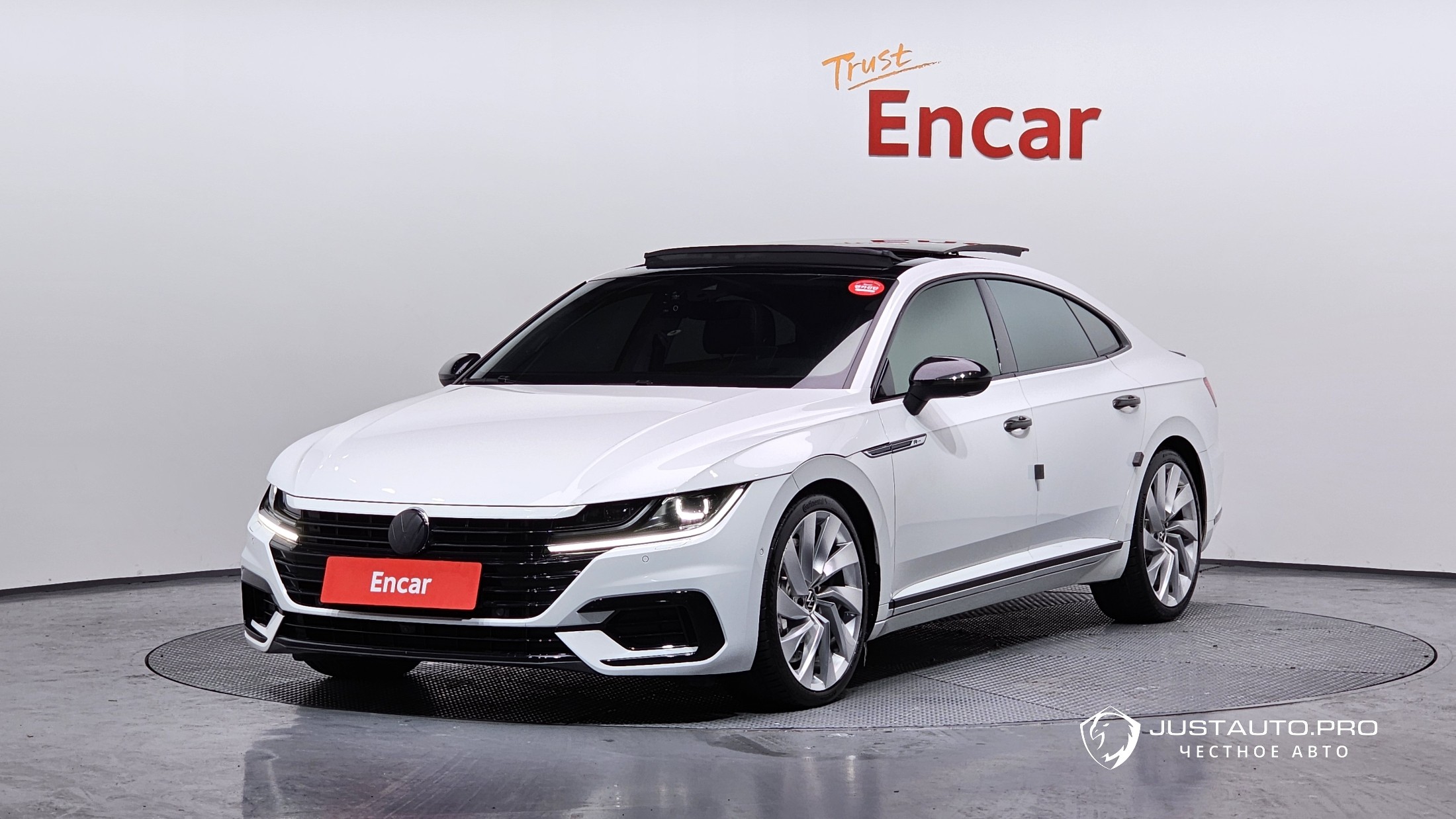 Автомобиль Volkswagen Arteon