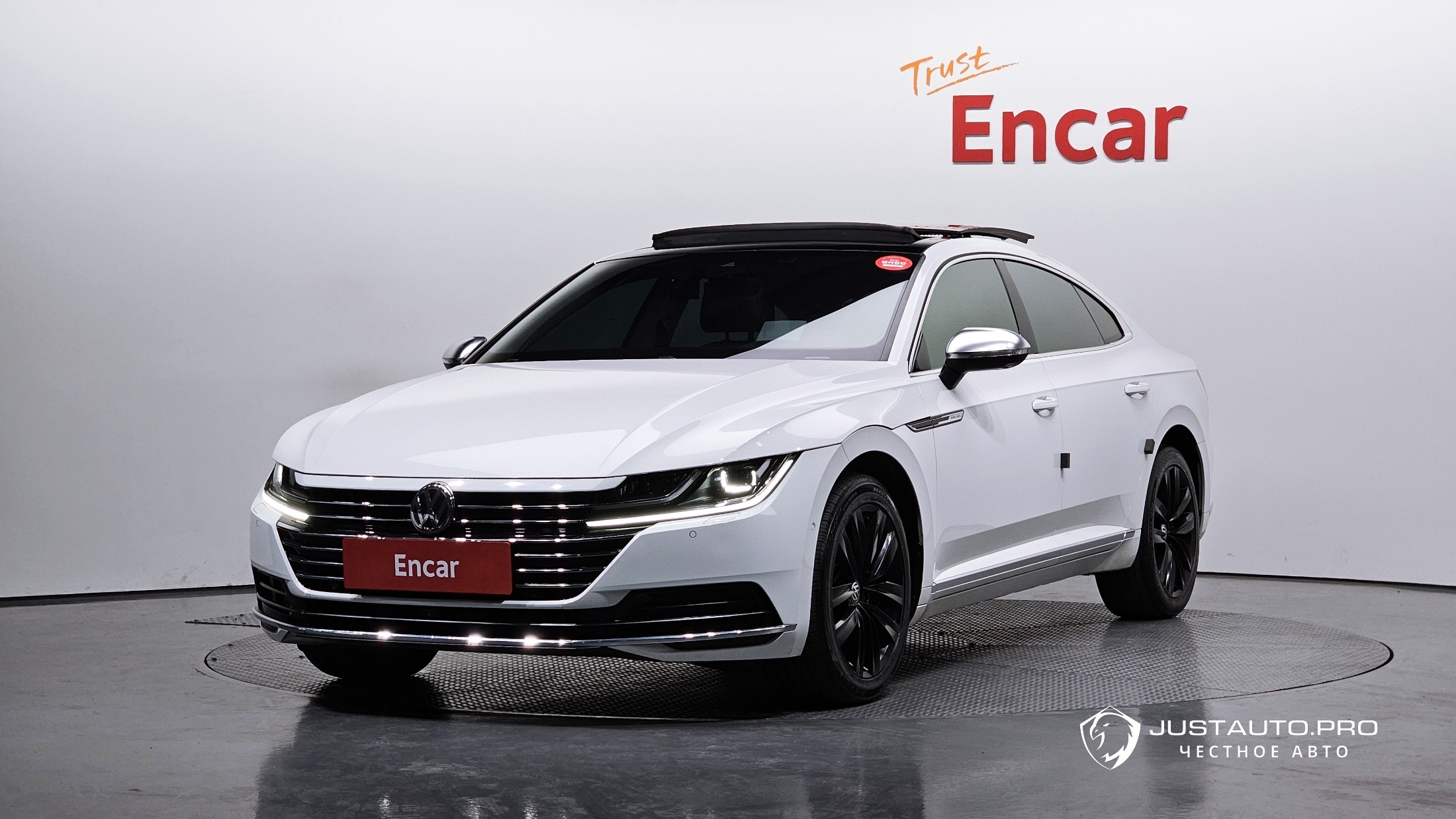 Автомобиль Volkswagen Arteon