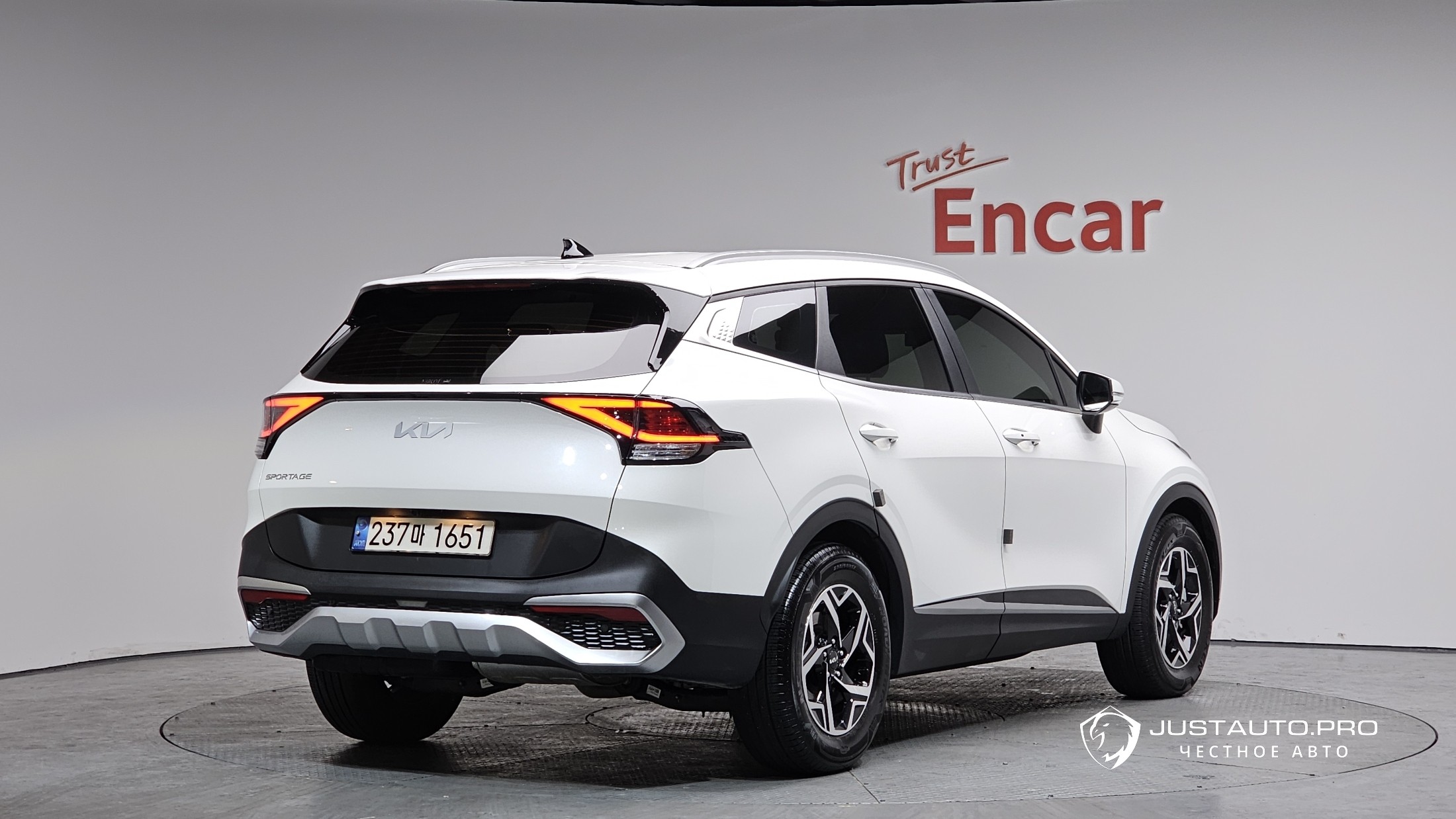 Автомобиль Kia Sportage