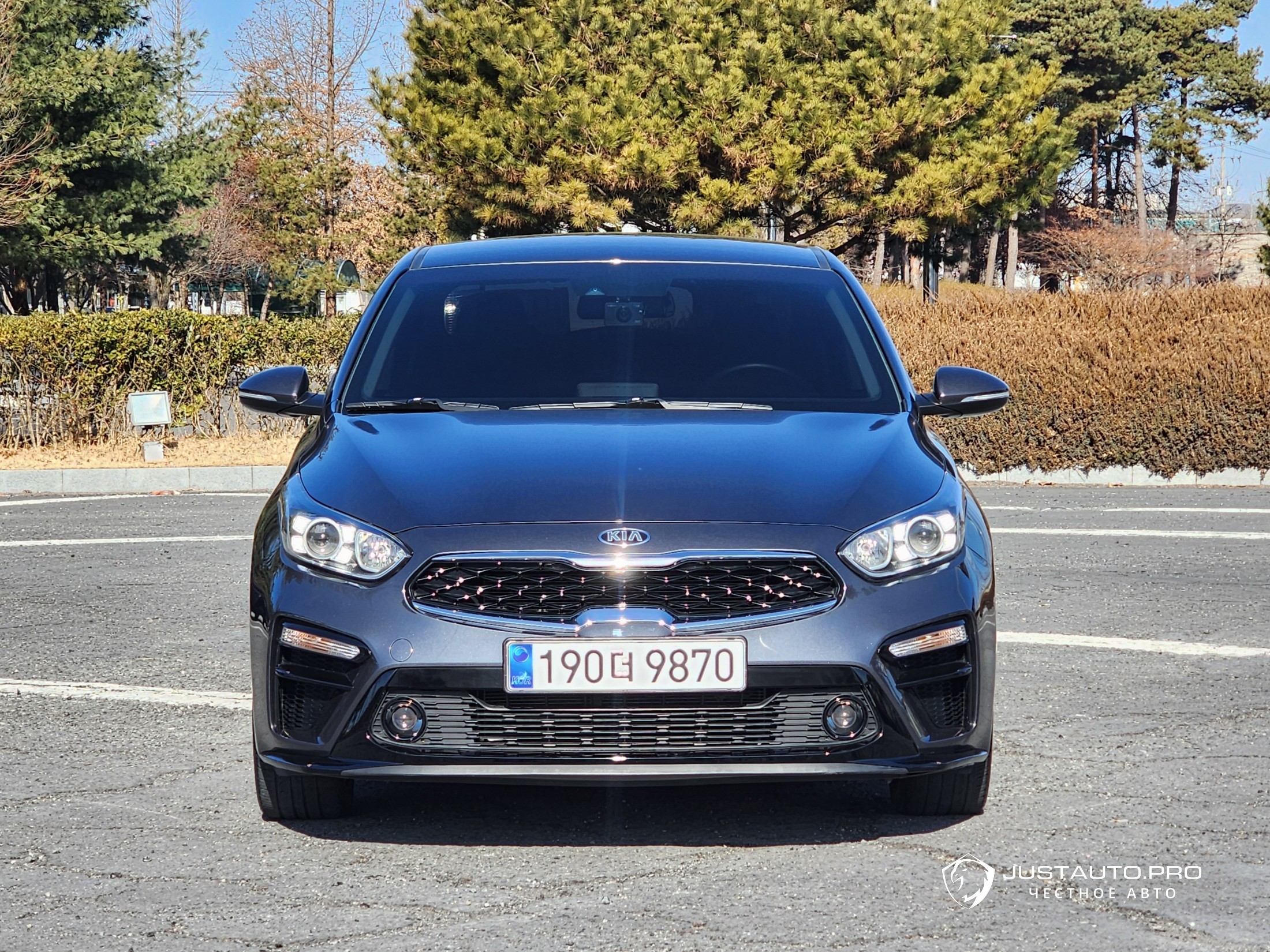 Автомобиль Kia K3