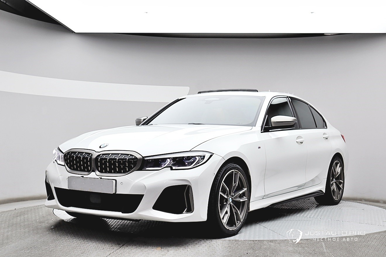 Автомобиль BMW 3-Series