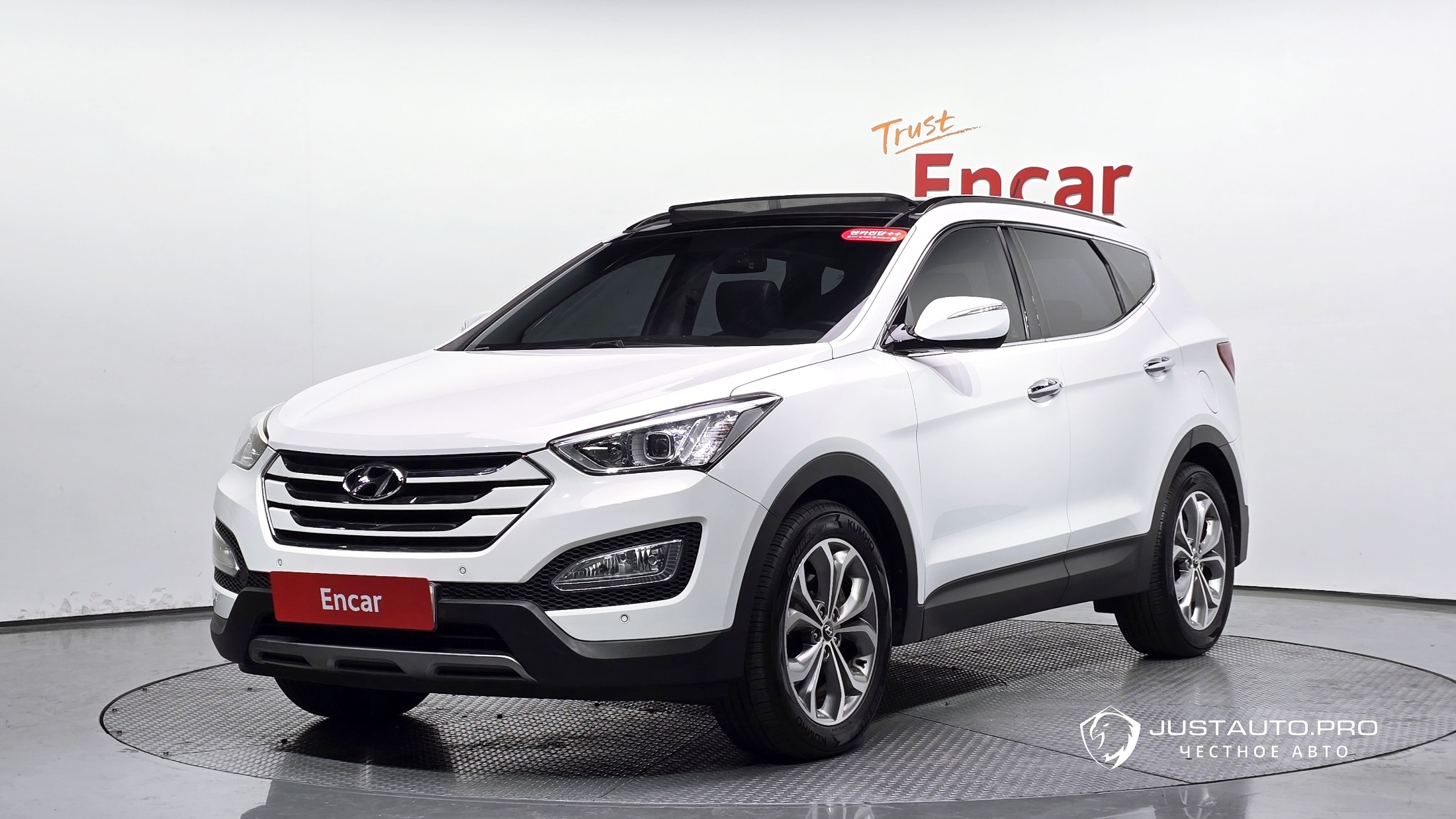 Автомобиль Hyundai Santafe