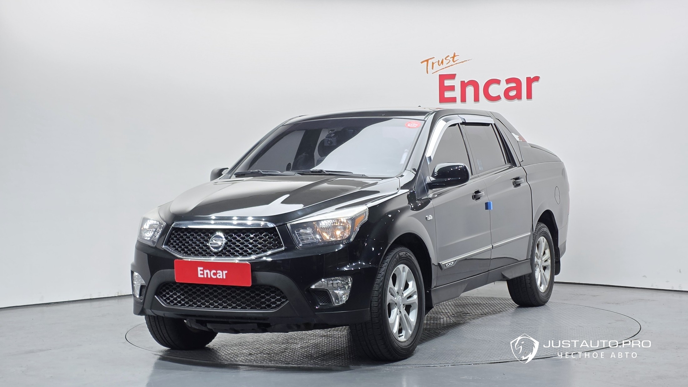 Автомобиль KG_Mobility_Ssangyong KORANDO