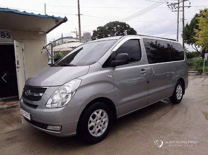 Автомобиль Hyundai Starex