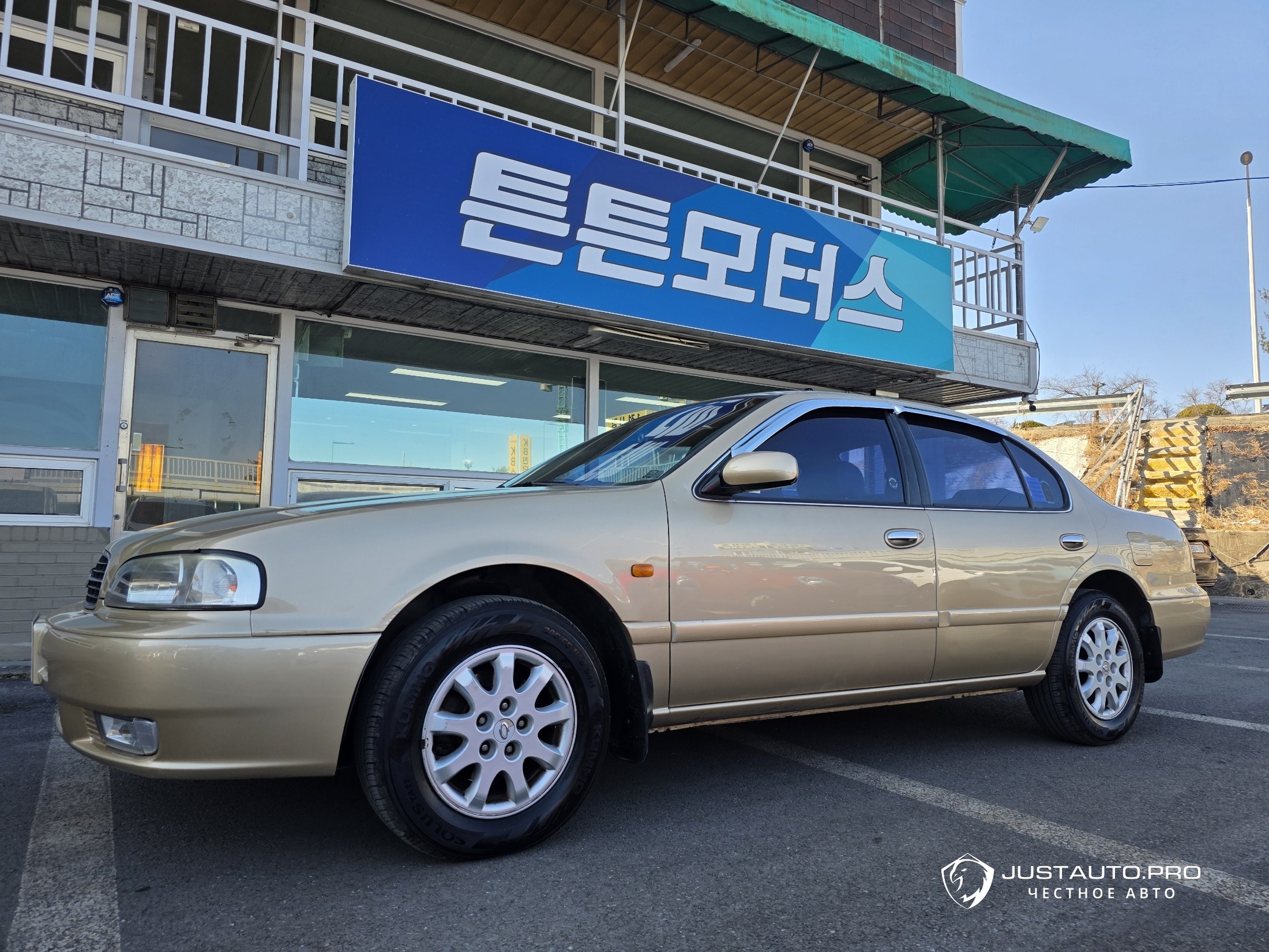 Автомобиль Renault-KoreaSamsung SM5 