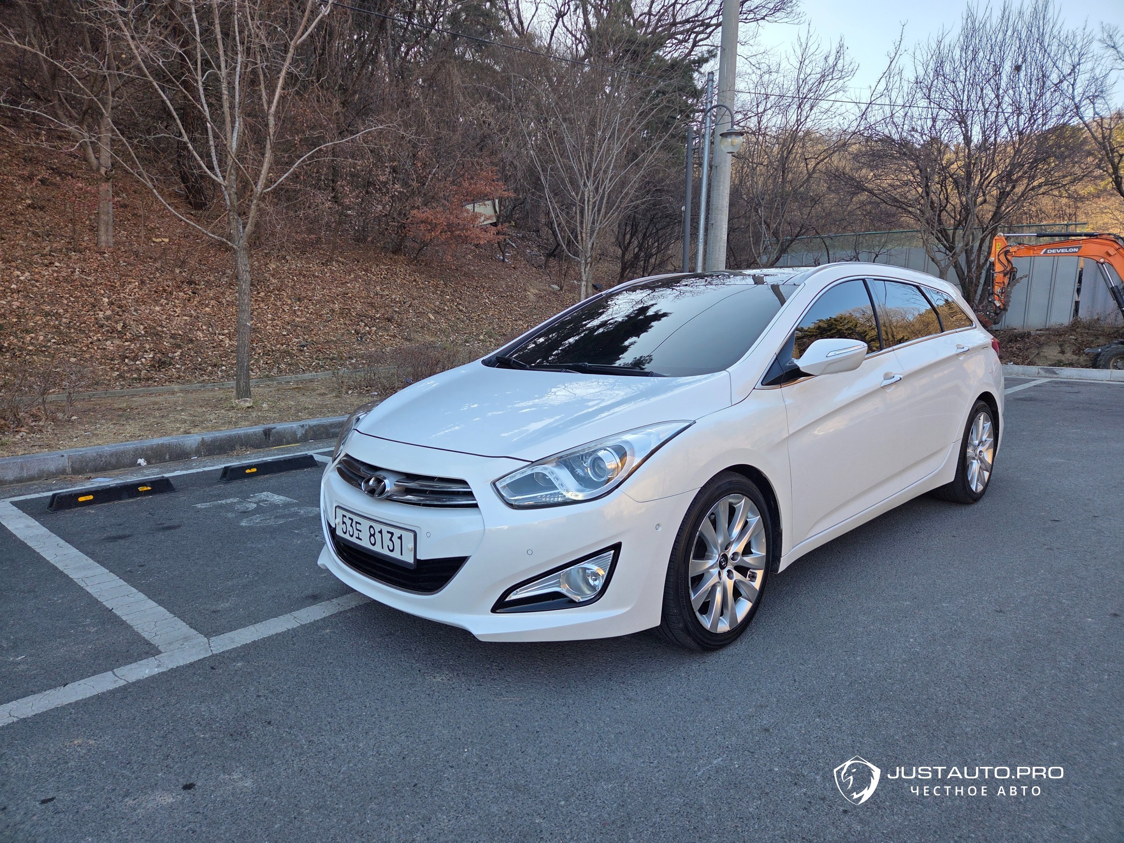 Автомобиль Hyundai i40